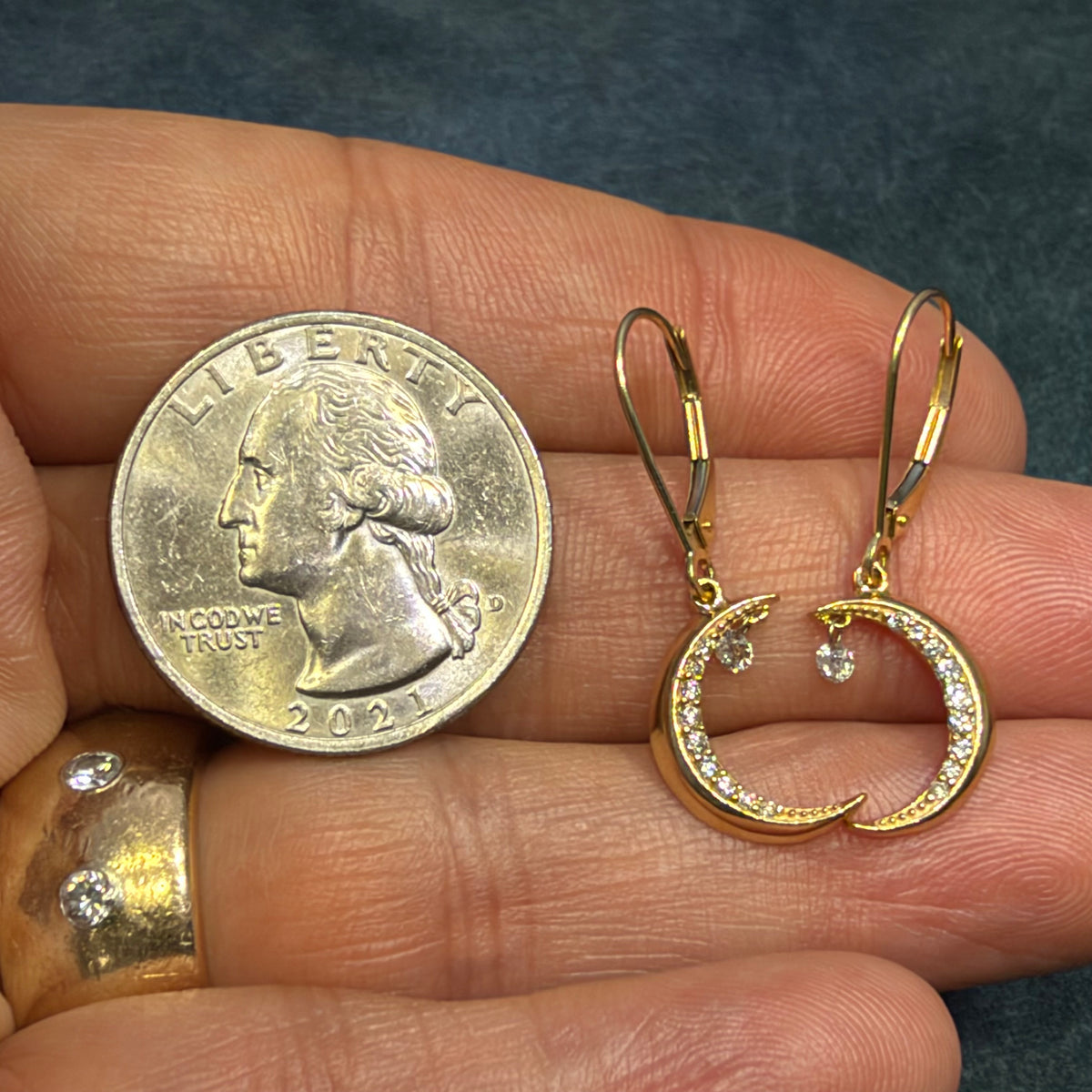 14k Gold Diamond Crescent MOON Pendant w Dangling Diamond. Leverbacks *Video*