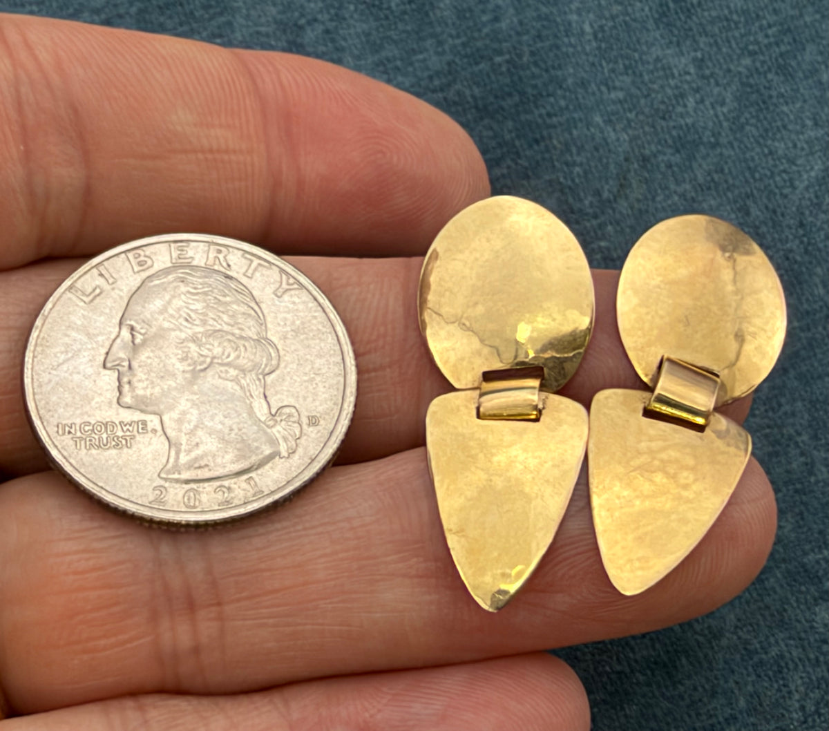14k Yellow Gold James Avery Modernist Hammered Earrings. 1.3"  Kinetic!