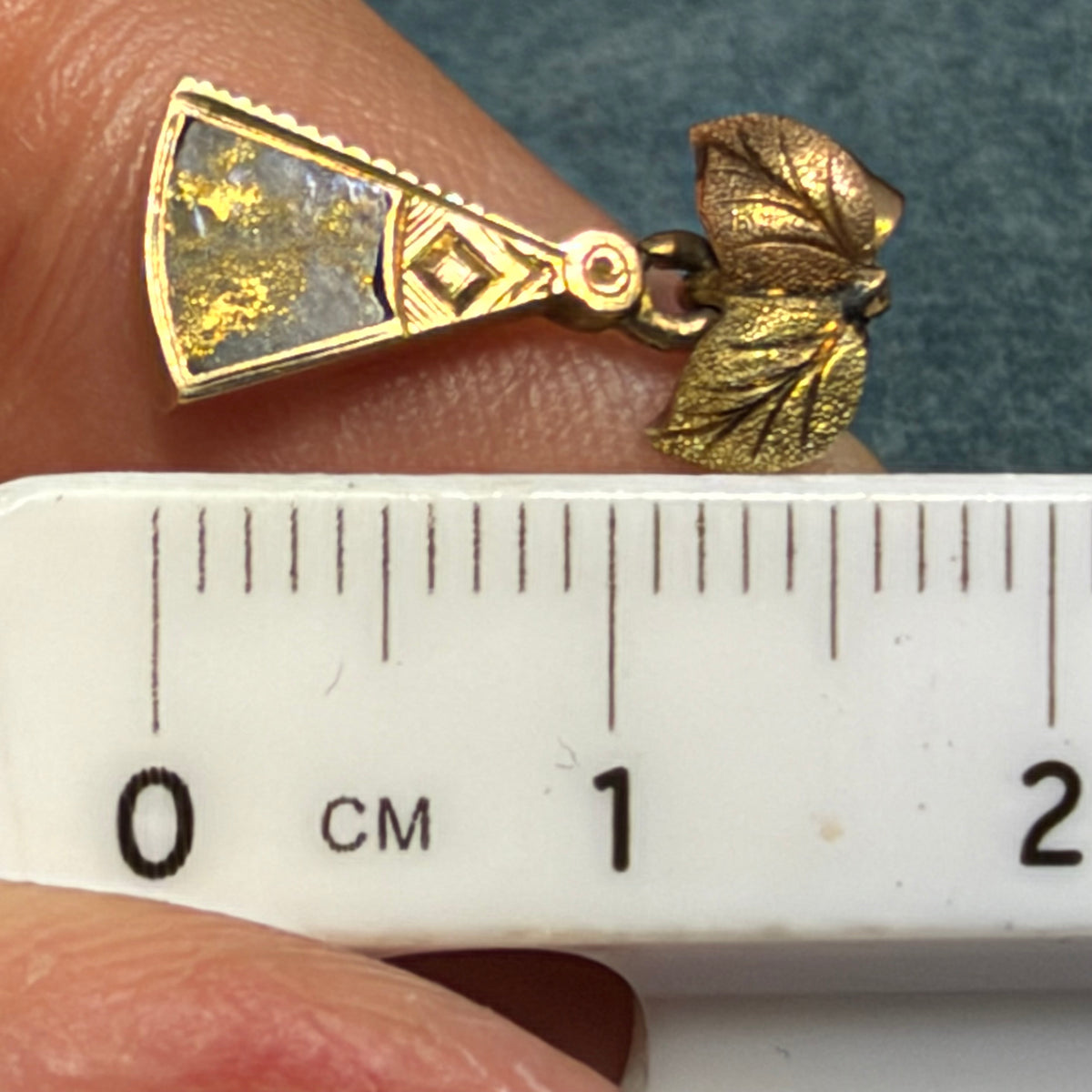 10k Yellow Rose Gold Alaskan Gold Quartz Earrings. Black Hills Antique