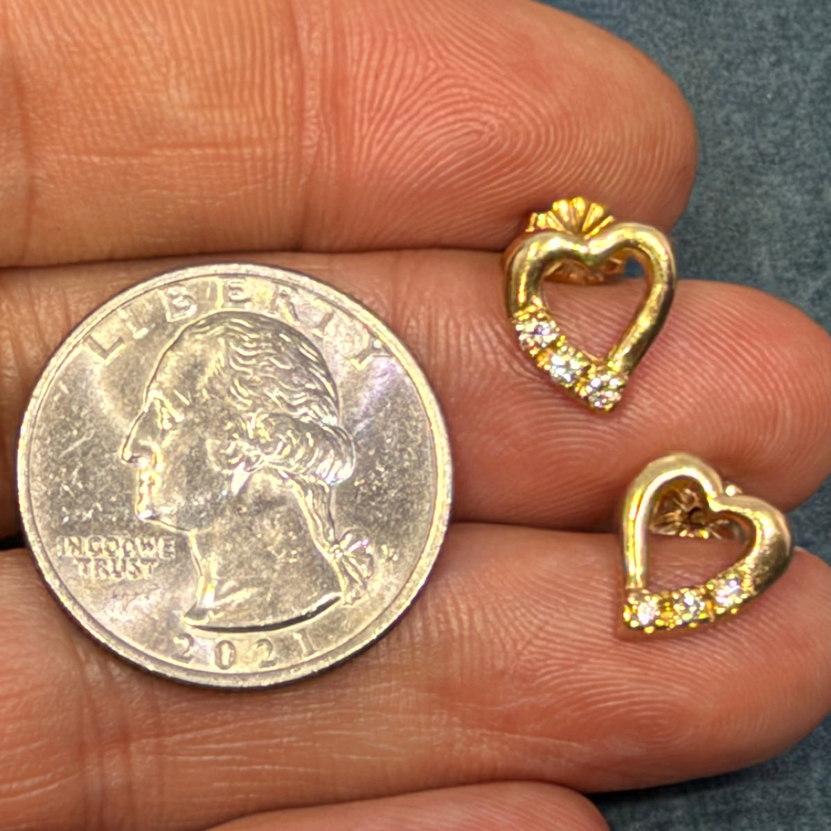 14k Yellow Gold Diamond Open HEART Earrings. Small 11mm