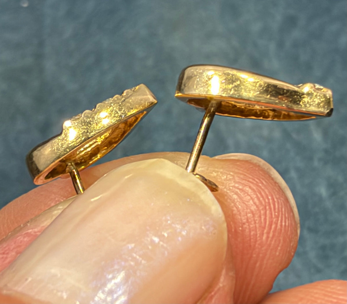 14k Yellow Gold Diamond Open HEART Earrings. Small 11mm