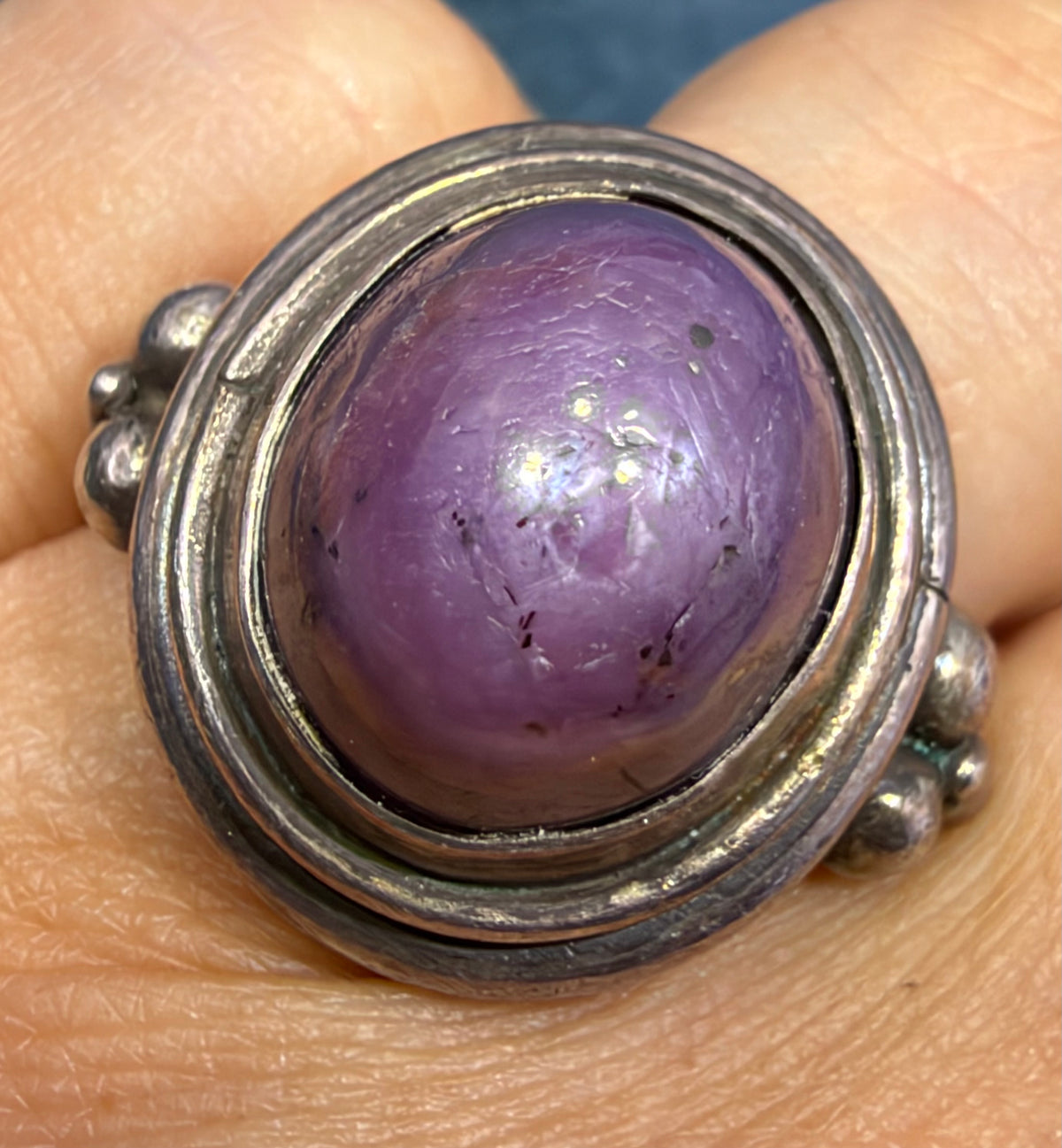 Purple Star Ruby Sapphire Cabochon Ring in Sterling Silver. 15g *Video*