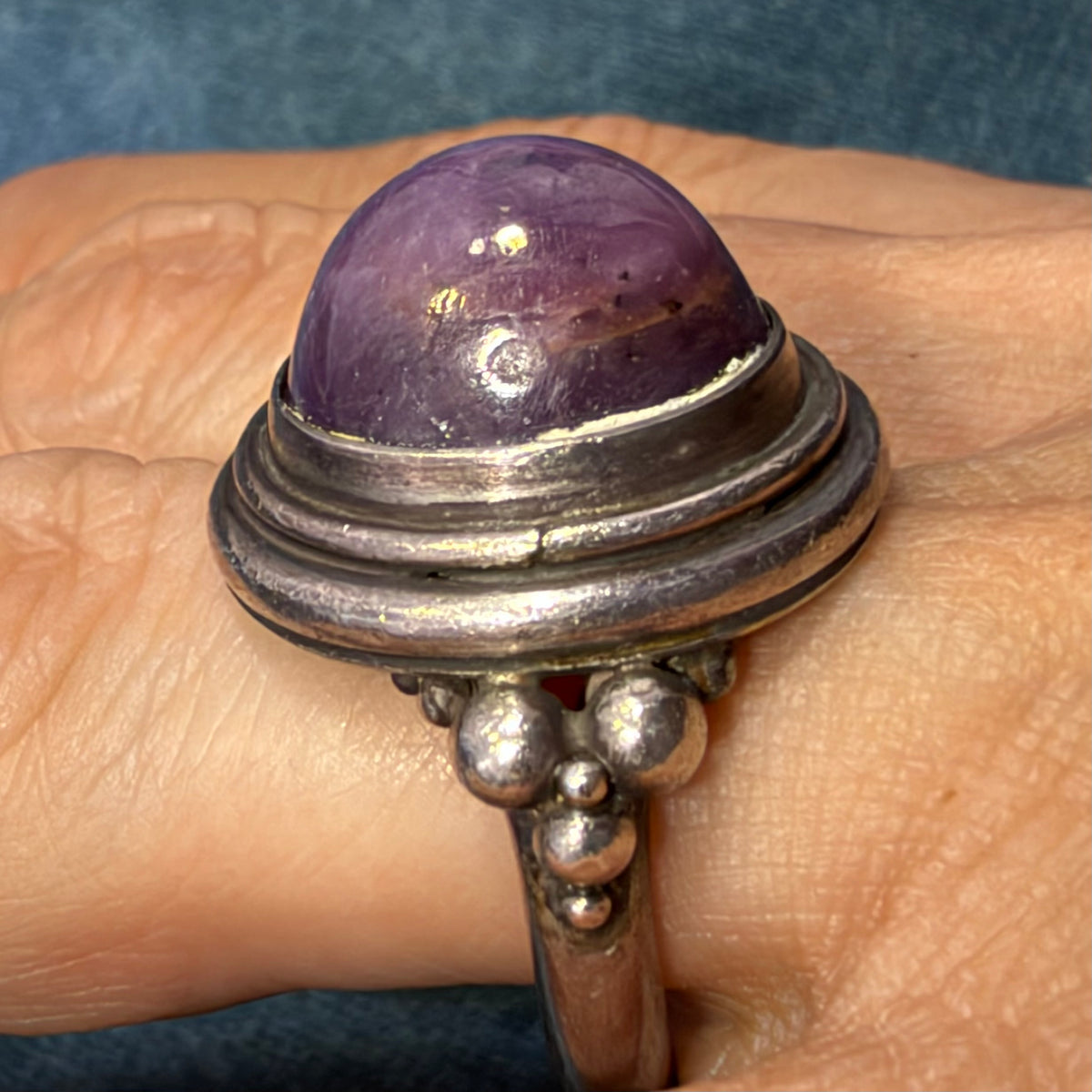 Purple Star Ruby Sapphire Cabochon Ring in Sterling Silver. 15g *Video*