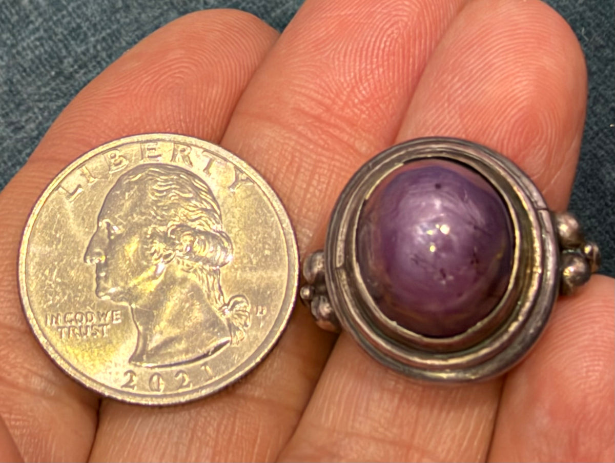 Purple Star Ruby Sapphire Cabochon Ring in Sterling Silver. 15g *Video*
