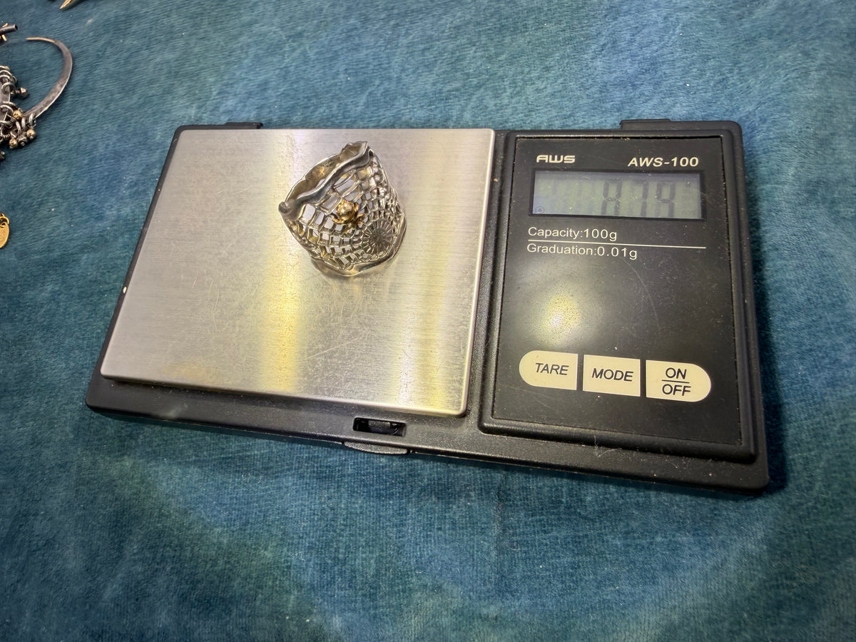14k Yellow Gold + 925 Silver Spiderweb Ring. 0.9" Wide & 8.8g