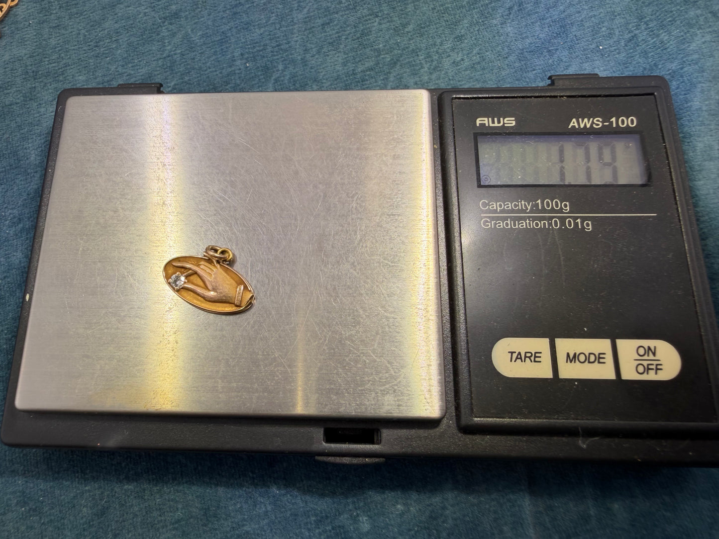 10k Yellow Gold & Diamond Antique HAND Oval Pendant. O C Tanner