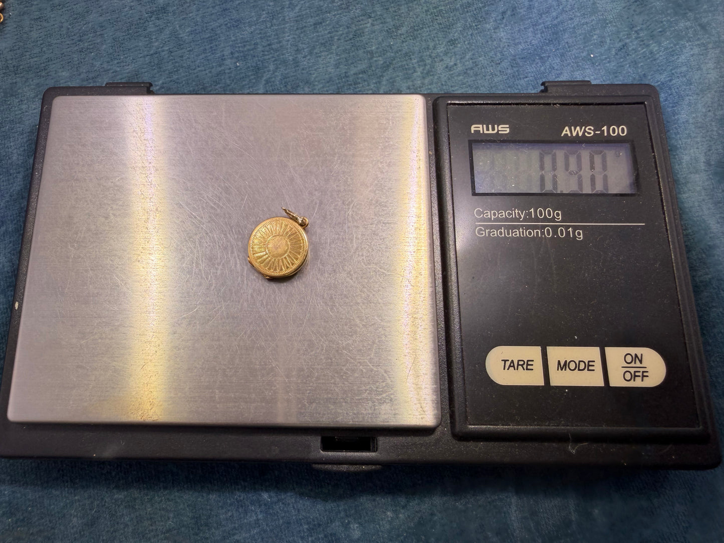 10k Yellow Gold SUNFLOWER Locket Pendant. Tiny!