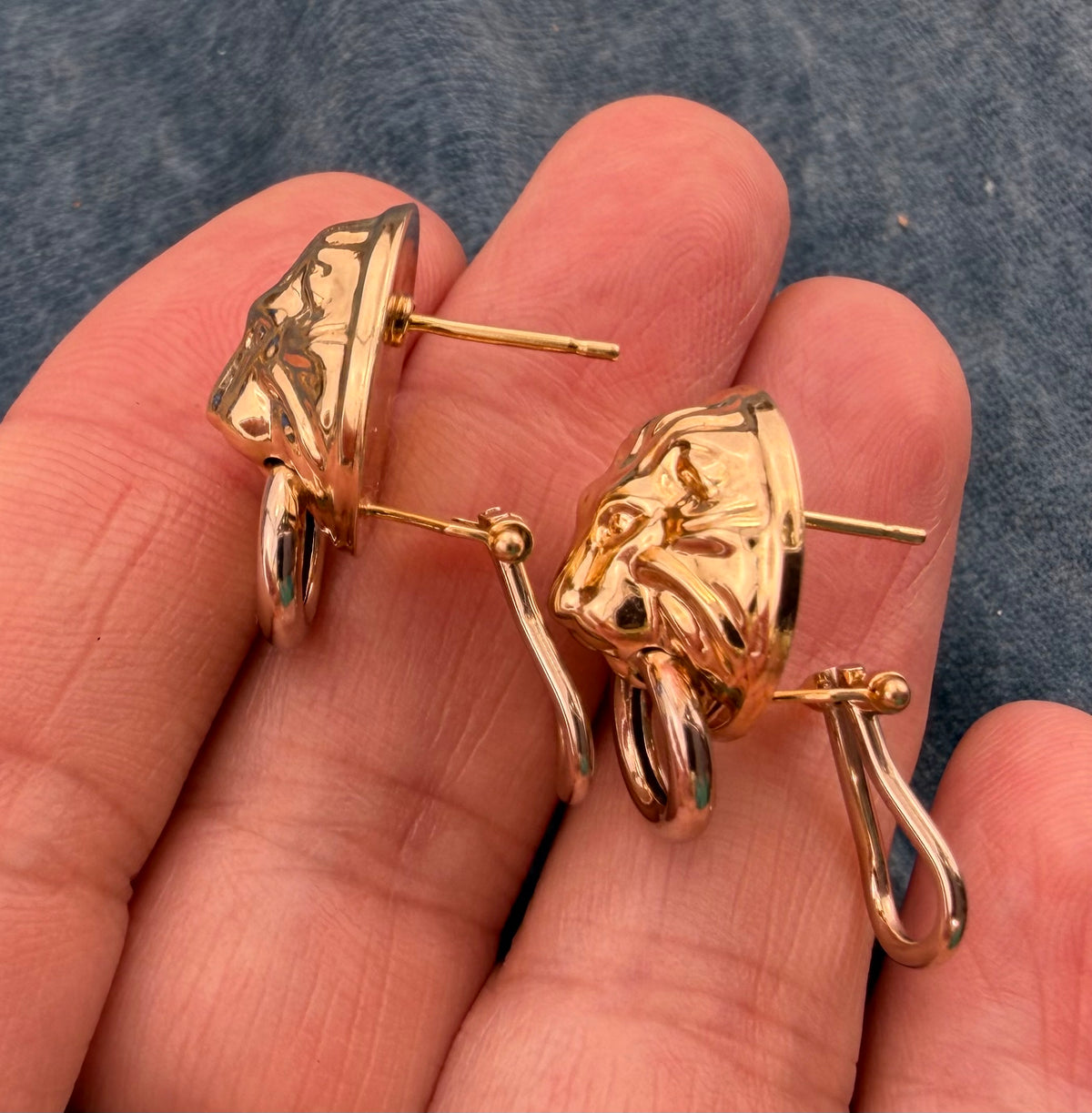 14k Gold Lion's Head 3-D Earrings. Door Knocker. Omega Back. Rare!