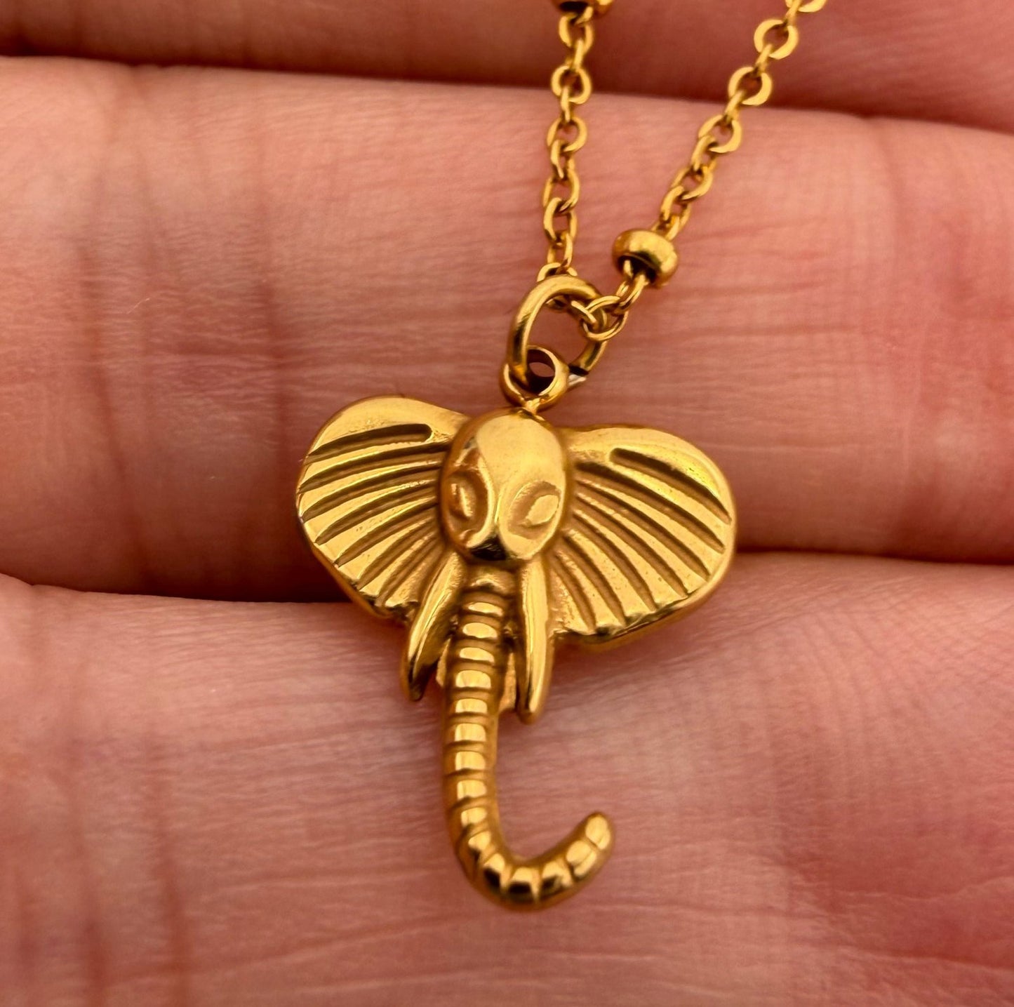 18k Yellow Gold Elephant Head Pendant w 18k Chain Necklace