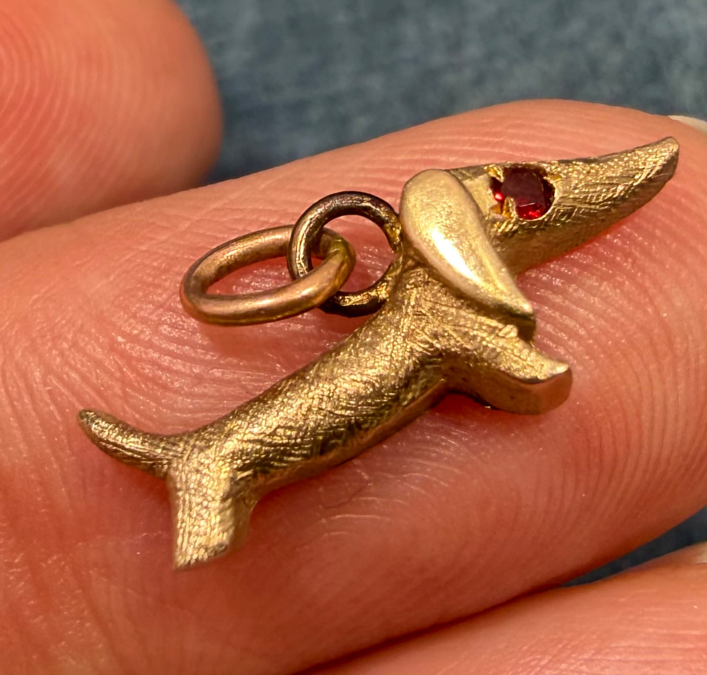 14k Yellow Gold Dachshund Wiener Dog Charm Pendant. 1950s Kitsch Cartoonish