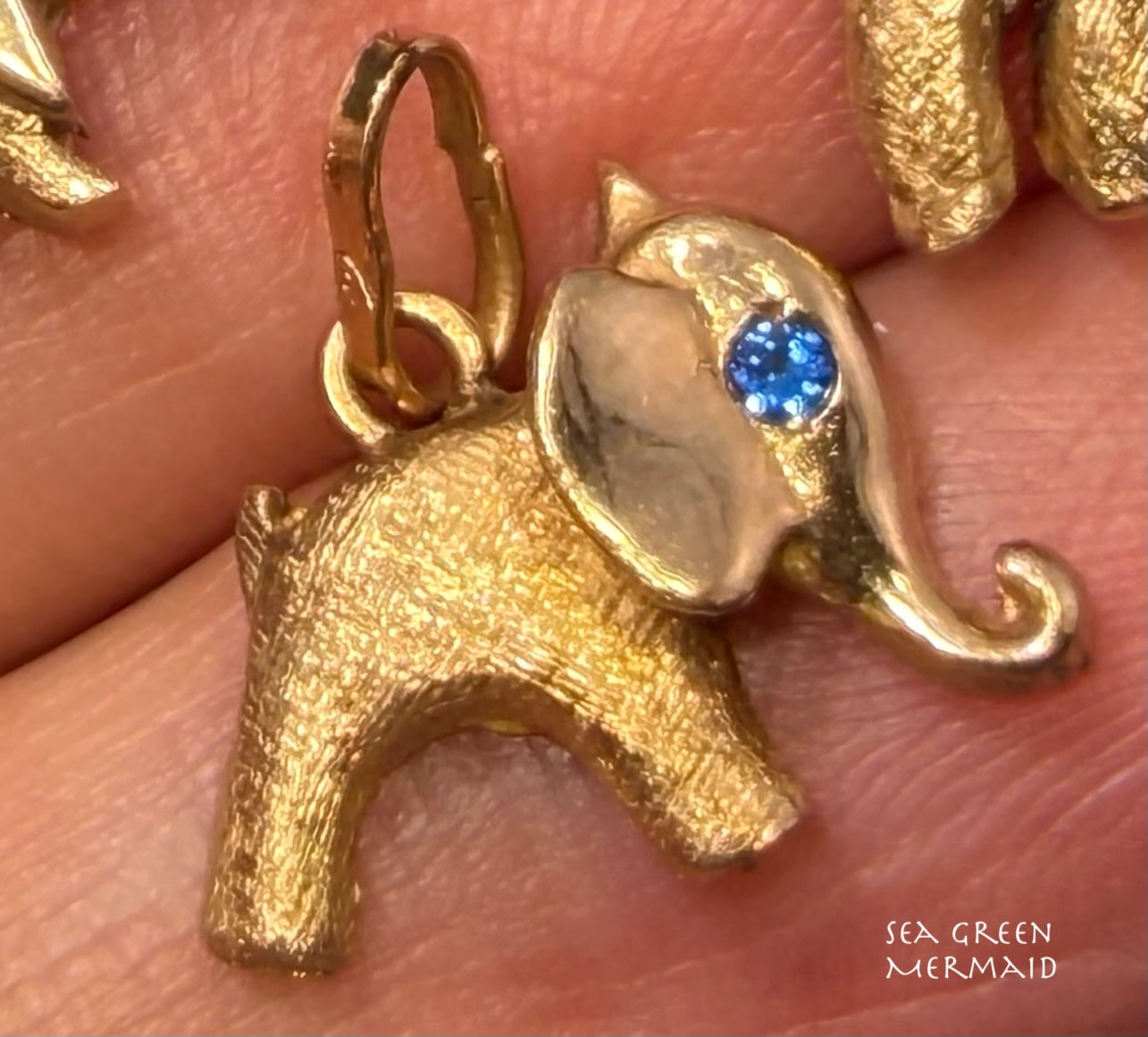 14k Yellow Gold Elephant Charm Pendant. 1950s Kitsch Cartoonish