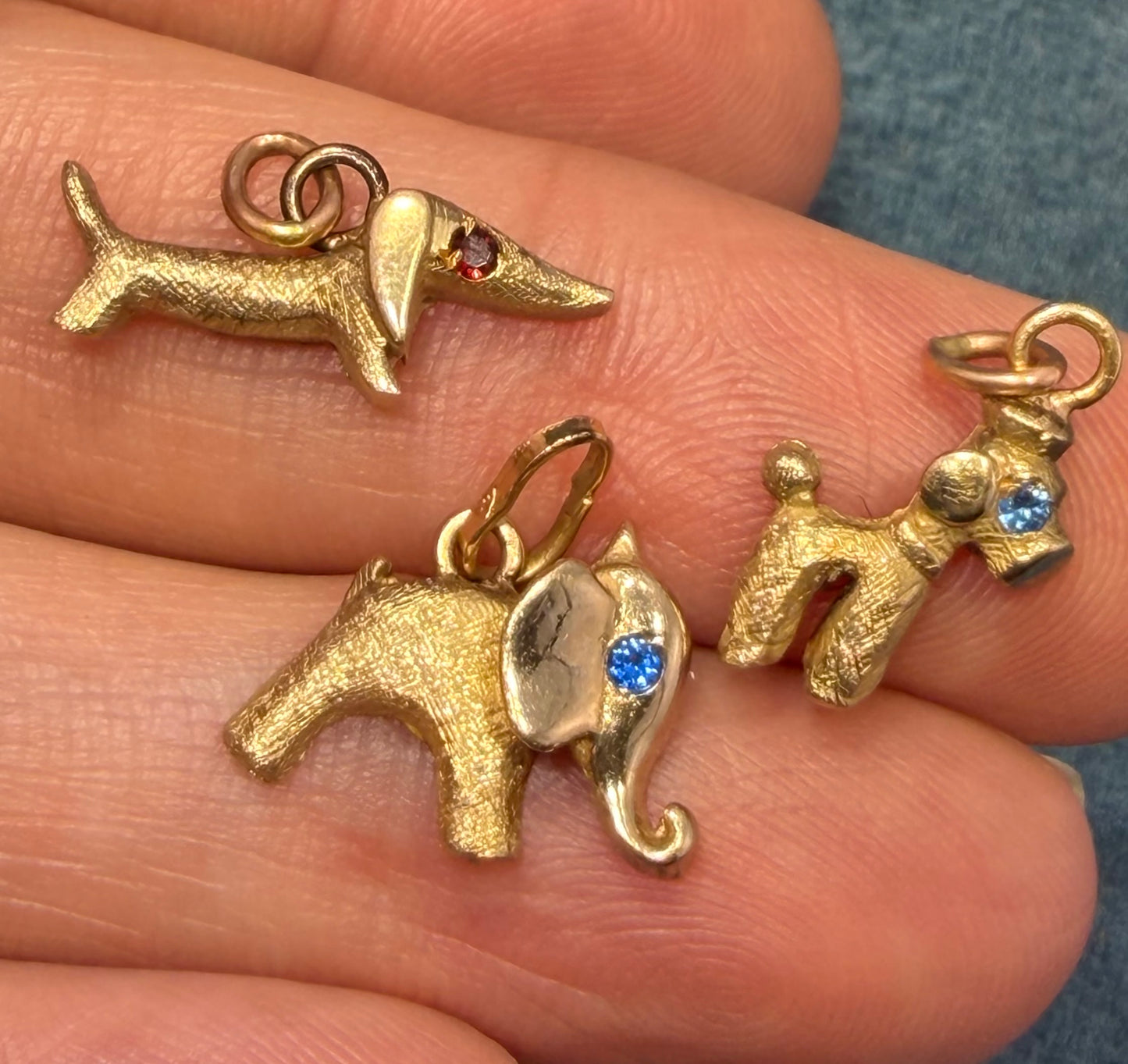 14k Yellow Gold Dachshund Wiener Dog Charm Pendant. 1950s Kitsch Cartoonish