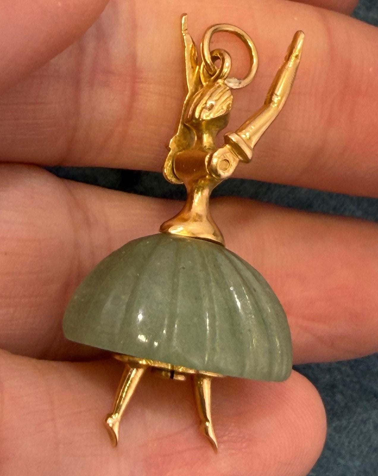 14k Gold Dancer Ballerina w TuTu Pendant + Moving Arms. 1.4" 6.7g