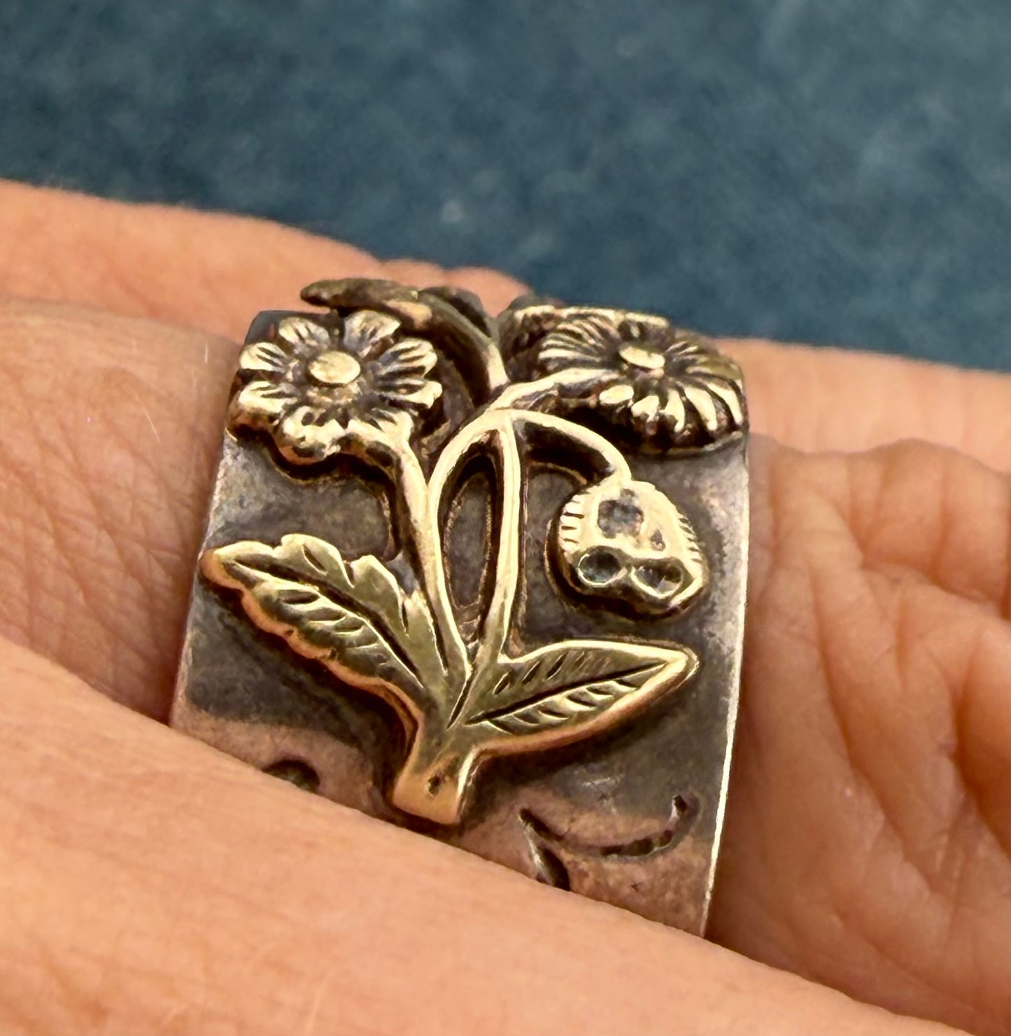 14k Yellow Gold Flowers on 925 Silver Wide Cigar Band Ring
