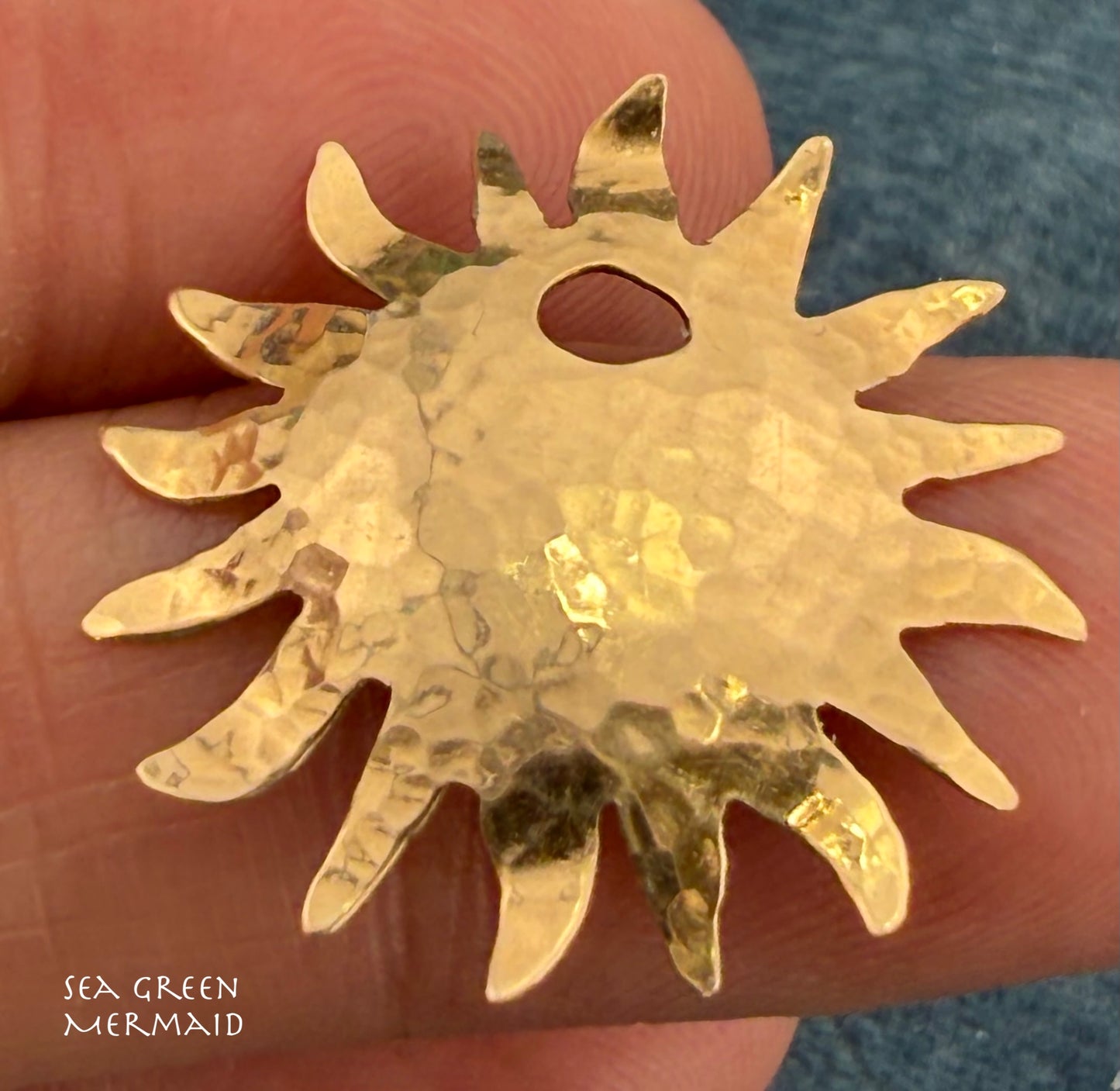 14k Yellow Gold James AVERY Sun Burst Pendant. RARE Retired