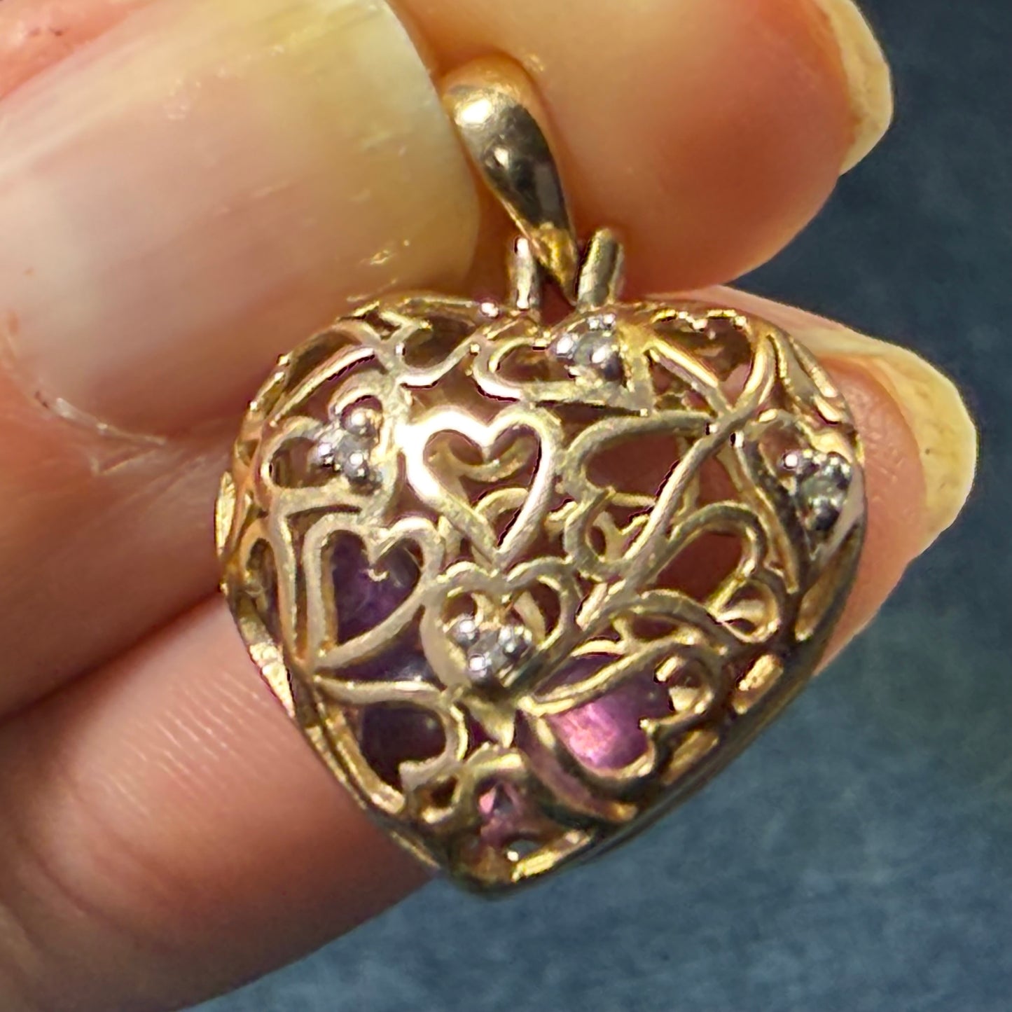 10k Gold Designer Pendant w Cut-Out Mini Hearts. Diamonds + Filigree