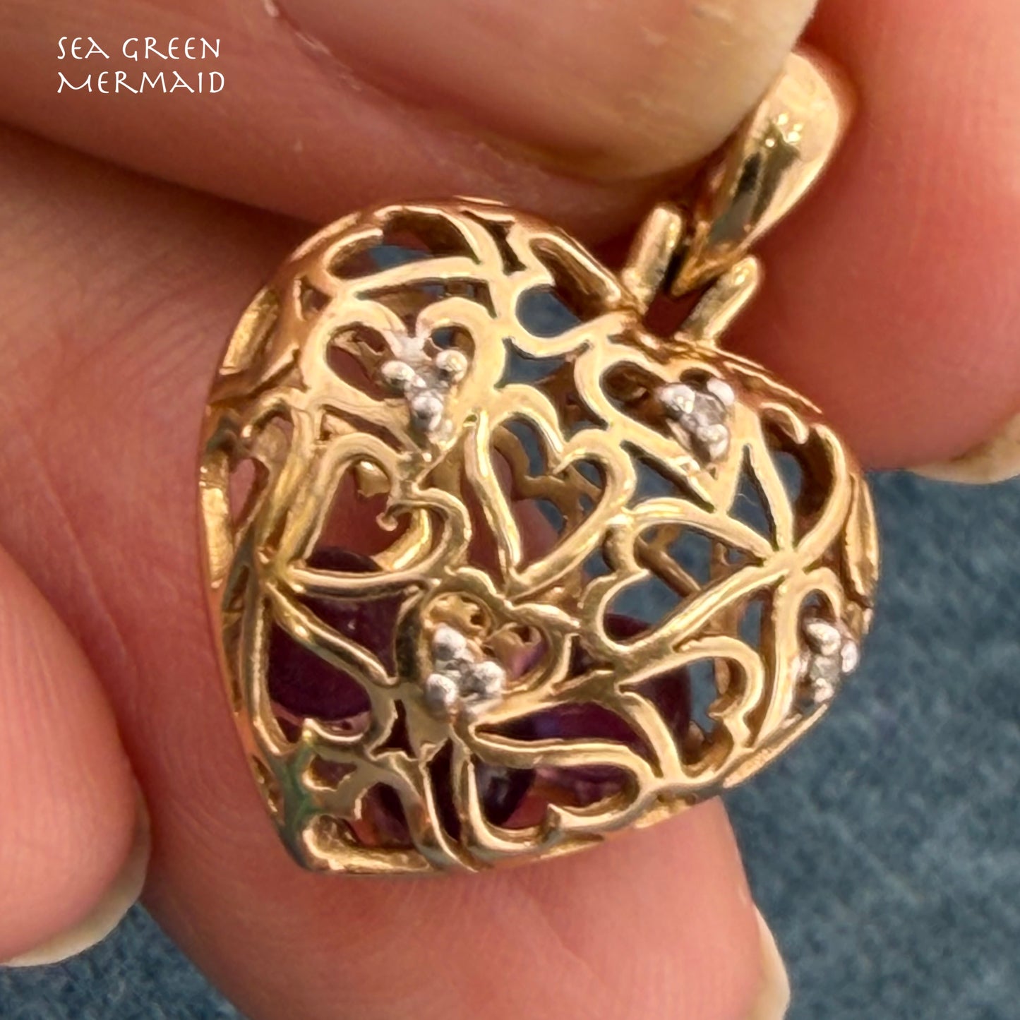 10k Gold Designer Pendant w Cut-Out Mini Hearts. Diamonds + Filigree