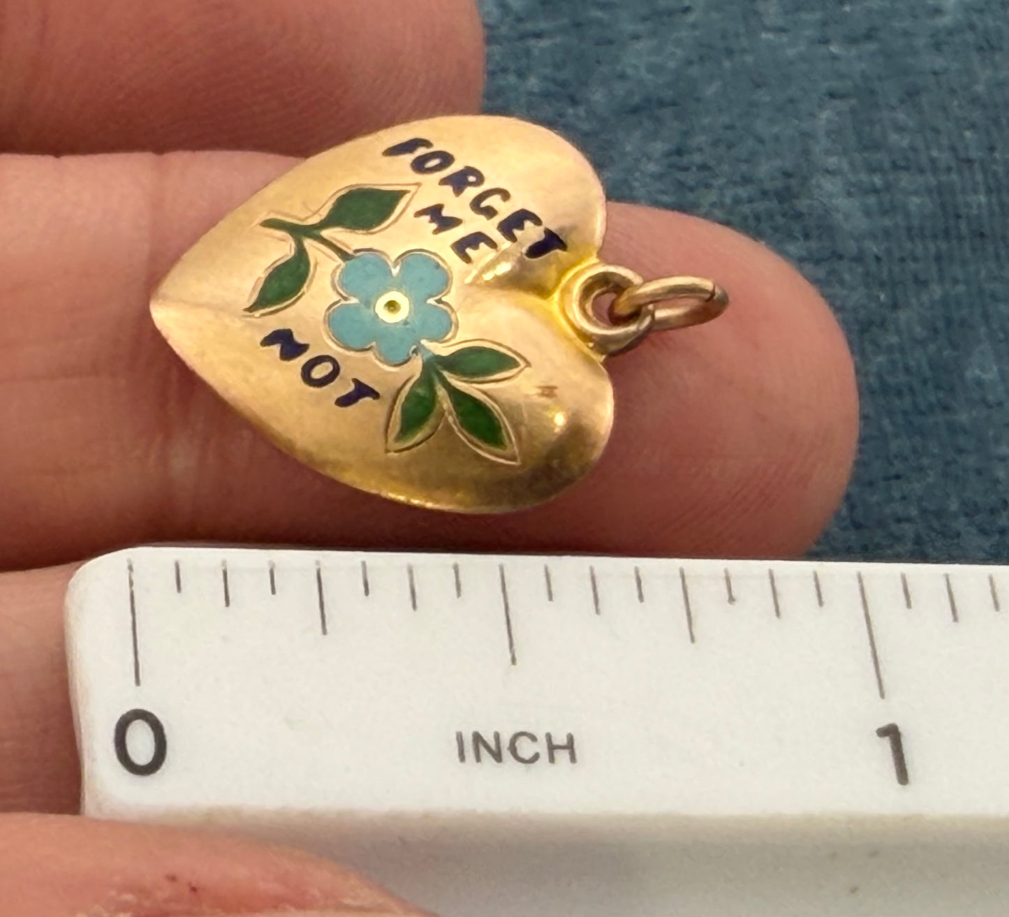 10k Yellow Gold FORGET-ME-NOT Enamel Heart Pendant. Antique