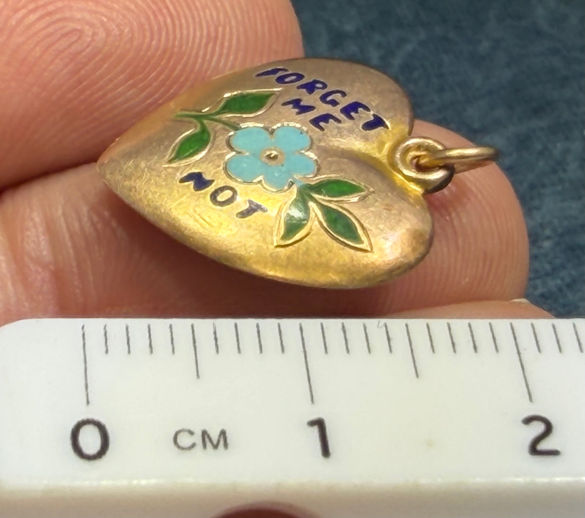 10k Yellow Gold FORGET-ME-NOT Enamel Heart Pendant. Antique