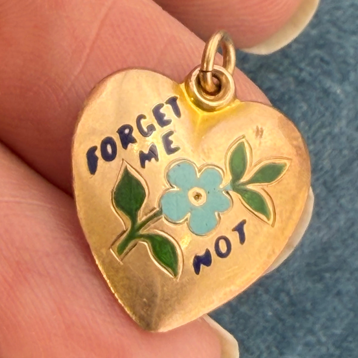 10k Yellow Gold FORGET-ME-NOT Enamel Heart Pendant. Antique