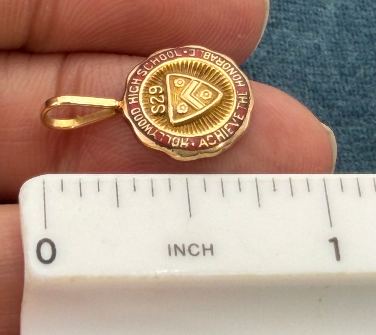 10k Gold HOLLYWOOD High School Insignia Pendant. Famous Alumni
