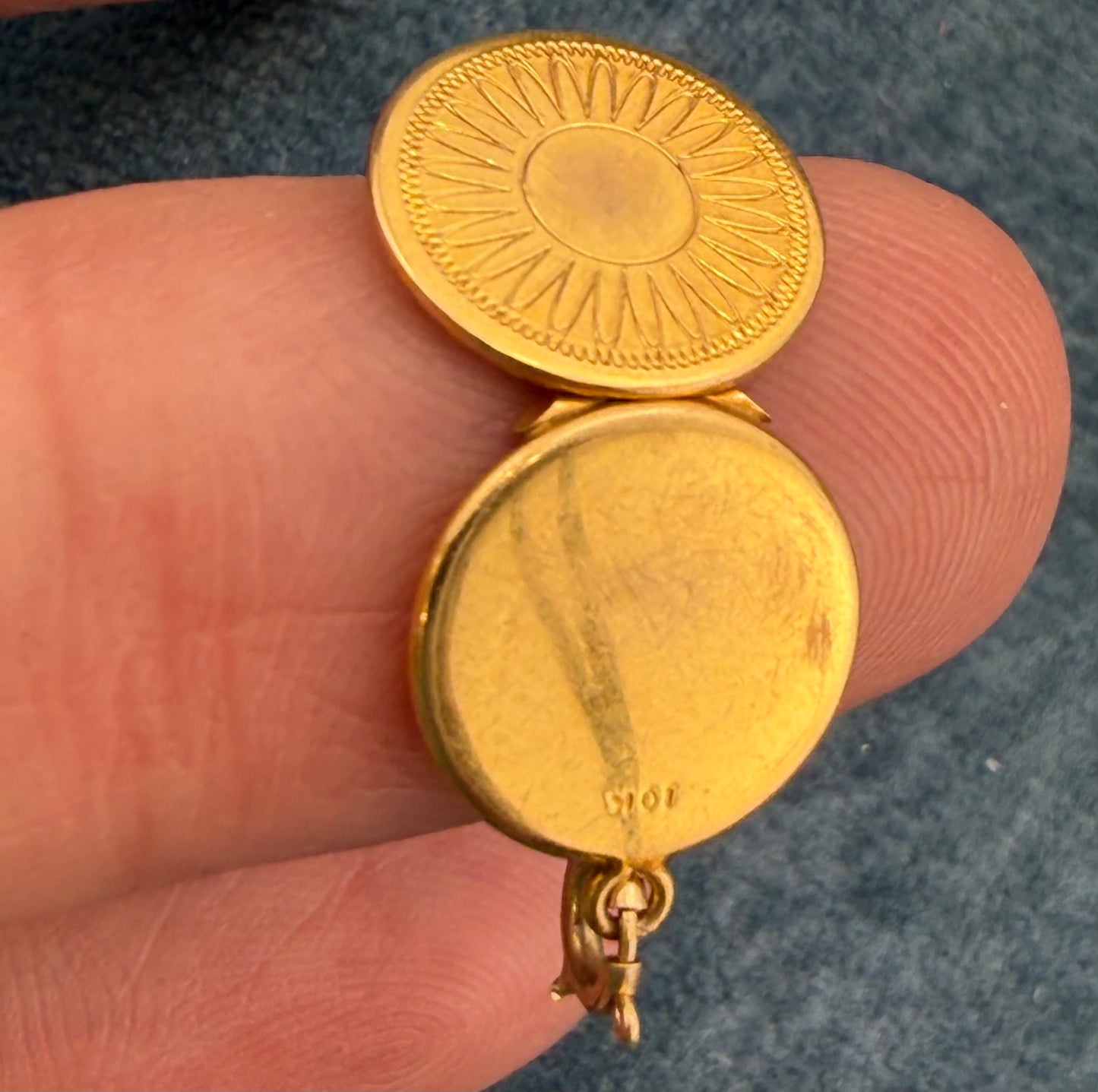 10k Yellow Gold SUNFLOWER Locket Pendant. Tiny!