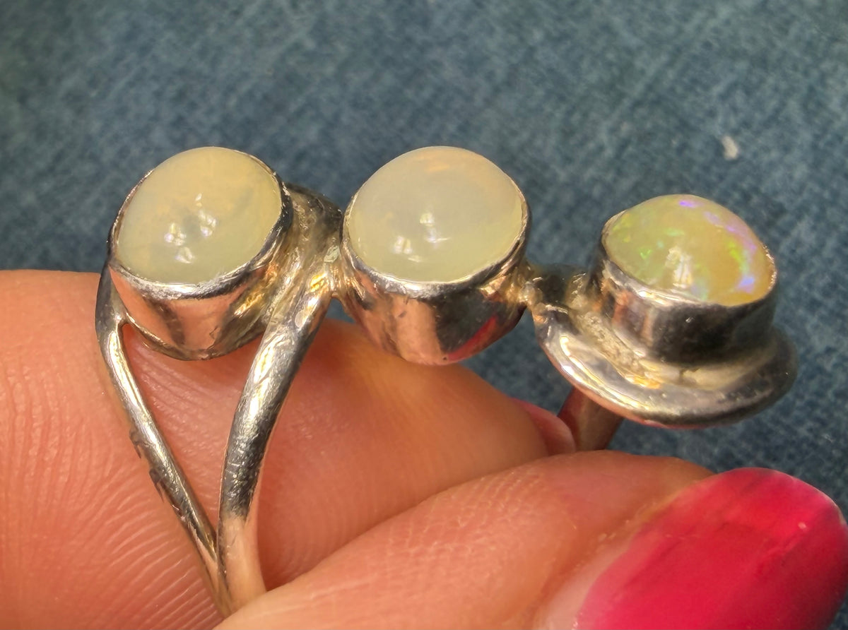 Ethiopian Welo Jelly Opal + Quartz Stop Light Ring in Silver. 1" Wide