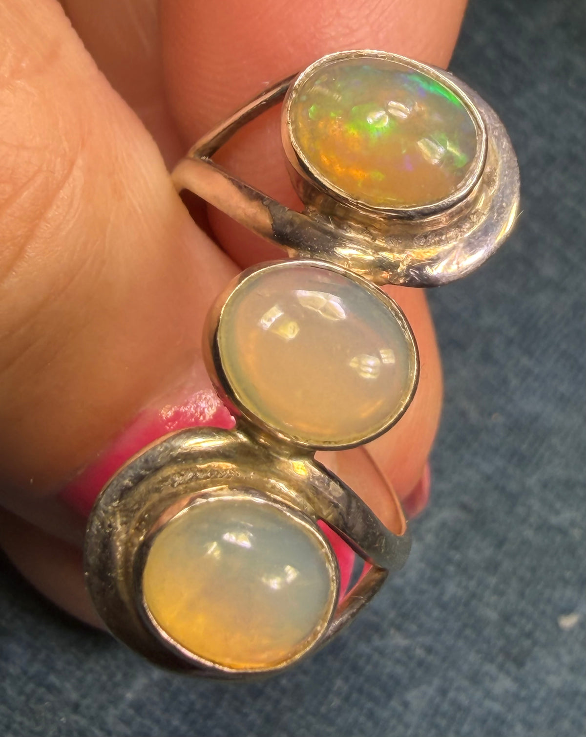Ethiopian Welo Jelly Opal + Quartz Stop Light Ring in Silver. 1" Wide