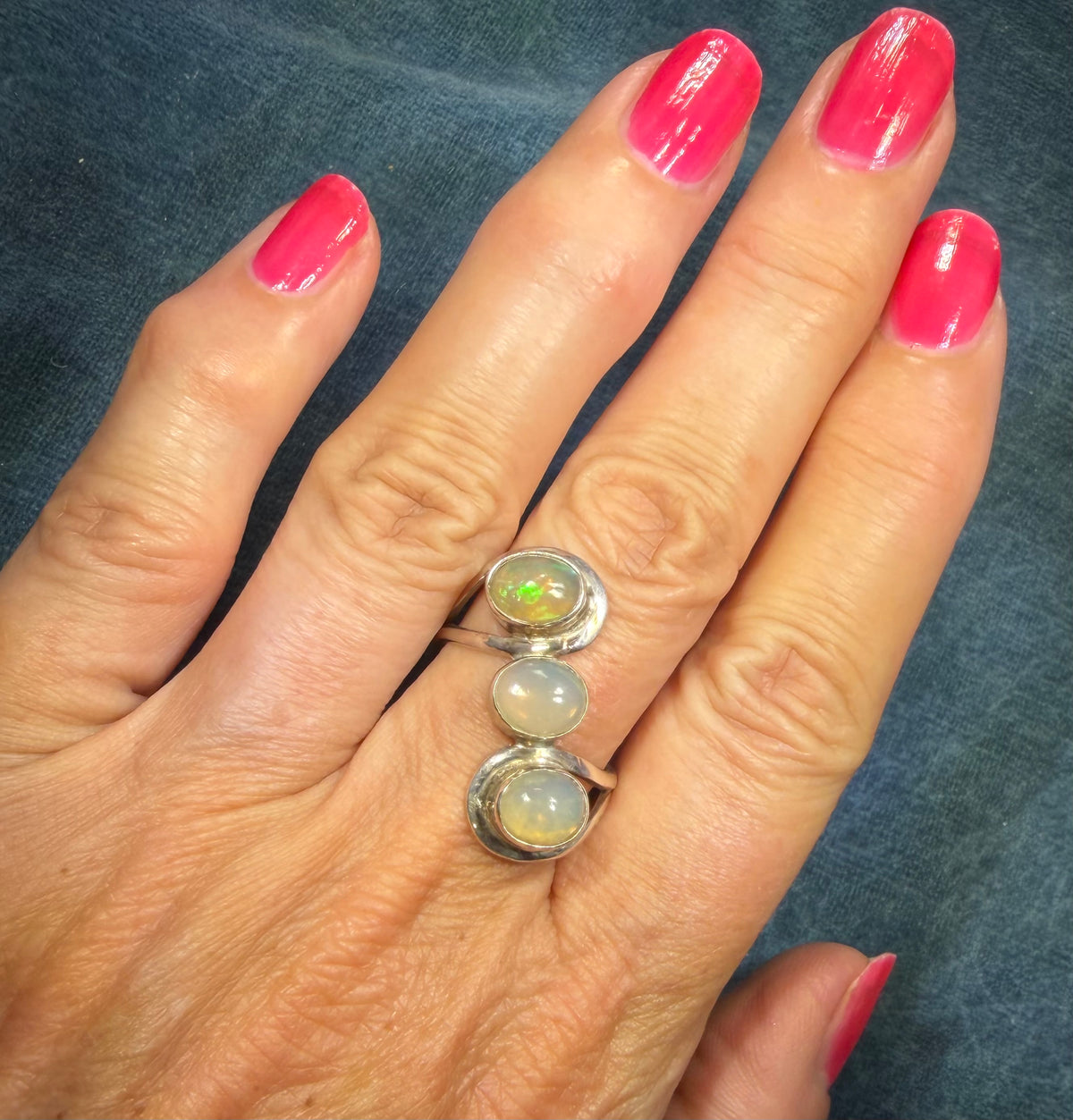 Ethiopian Welo Jelly Opal + Quartz Stop Light Ring in Silver. 1" Wide
