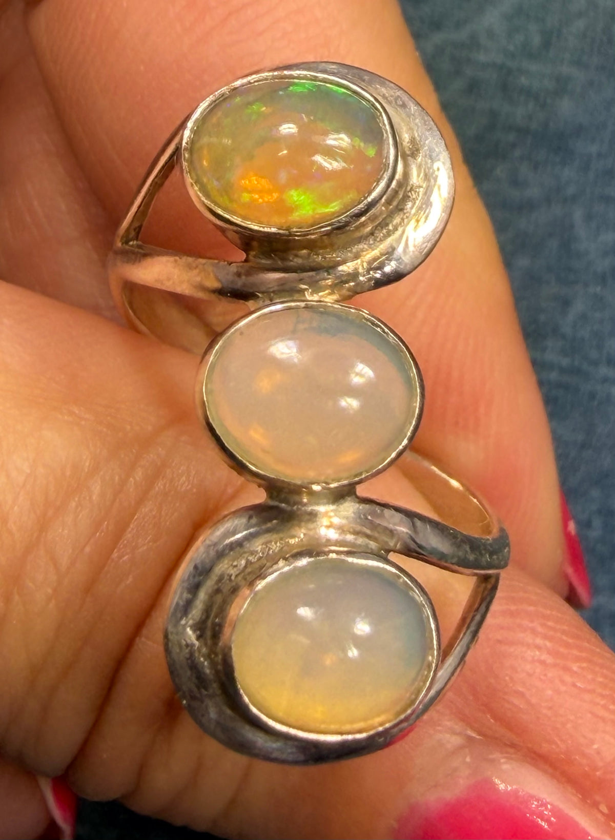 Ethiopian Welo Jelly Opal + Quartz Stop Light Ring in Silver. 1" Wide