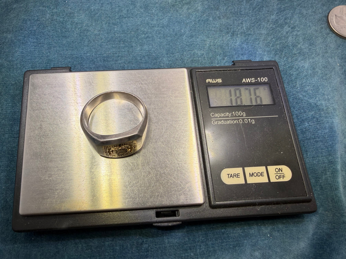 14k Yellow Gold US Coast Guard Insignia in 925 Silver Ring. Size 15. 16mm 14.8g