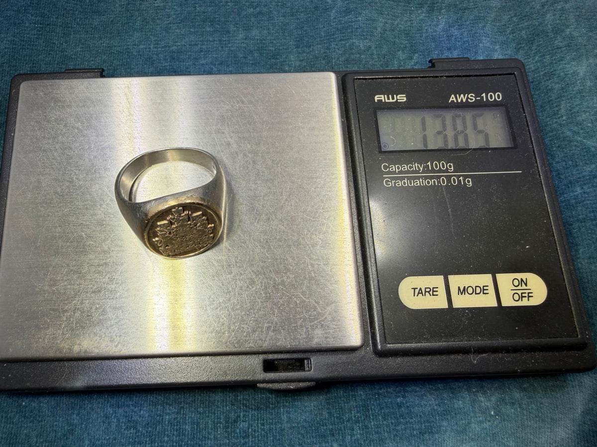 10k Yellow Gold Canadian Royal Coat of Arms in 925 Silver Ring. Antique 13g