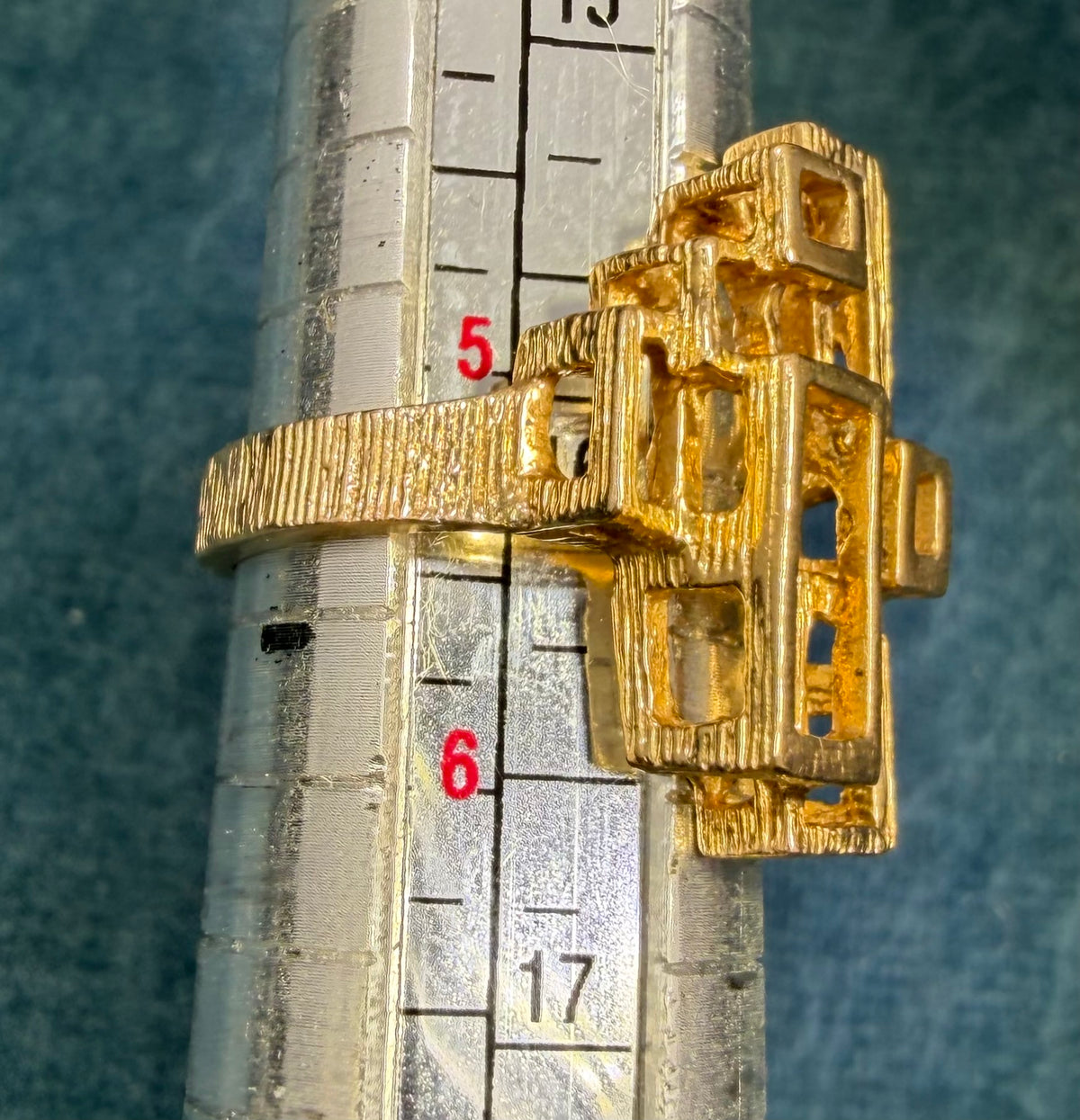 14k Yellow Gold Geometric 3-D MCM Modernist Ring. 0.8" Wide