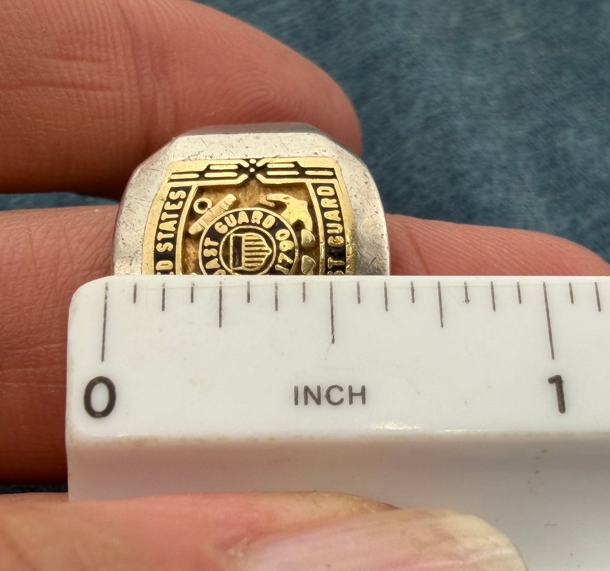 14k Yellow Gold US Coast Guard Insignia in 925 Silver Ring. Size 15. 16mm 14.8g