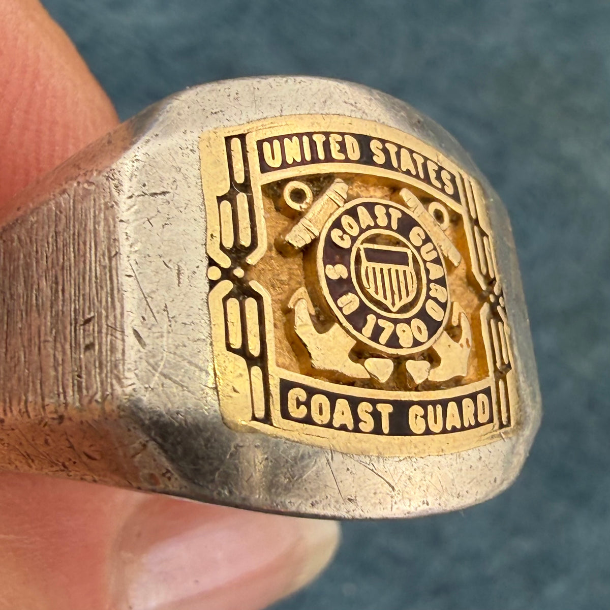 14k Yellow Gold US Coast Guard Insignia in 925 Silver Ring. Size 15. 16mm 14.8g