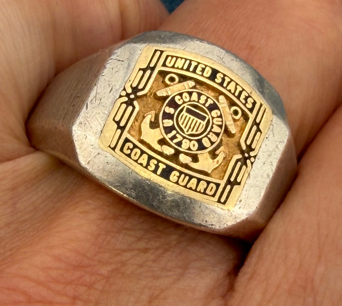 14k Yellow Gold US Coast Guard Insignia in 925 Silver Ring. Size 15. 16mm 14.8g