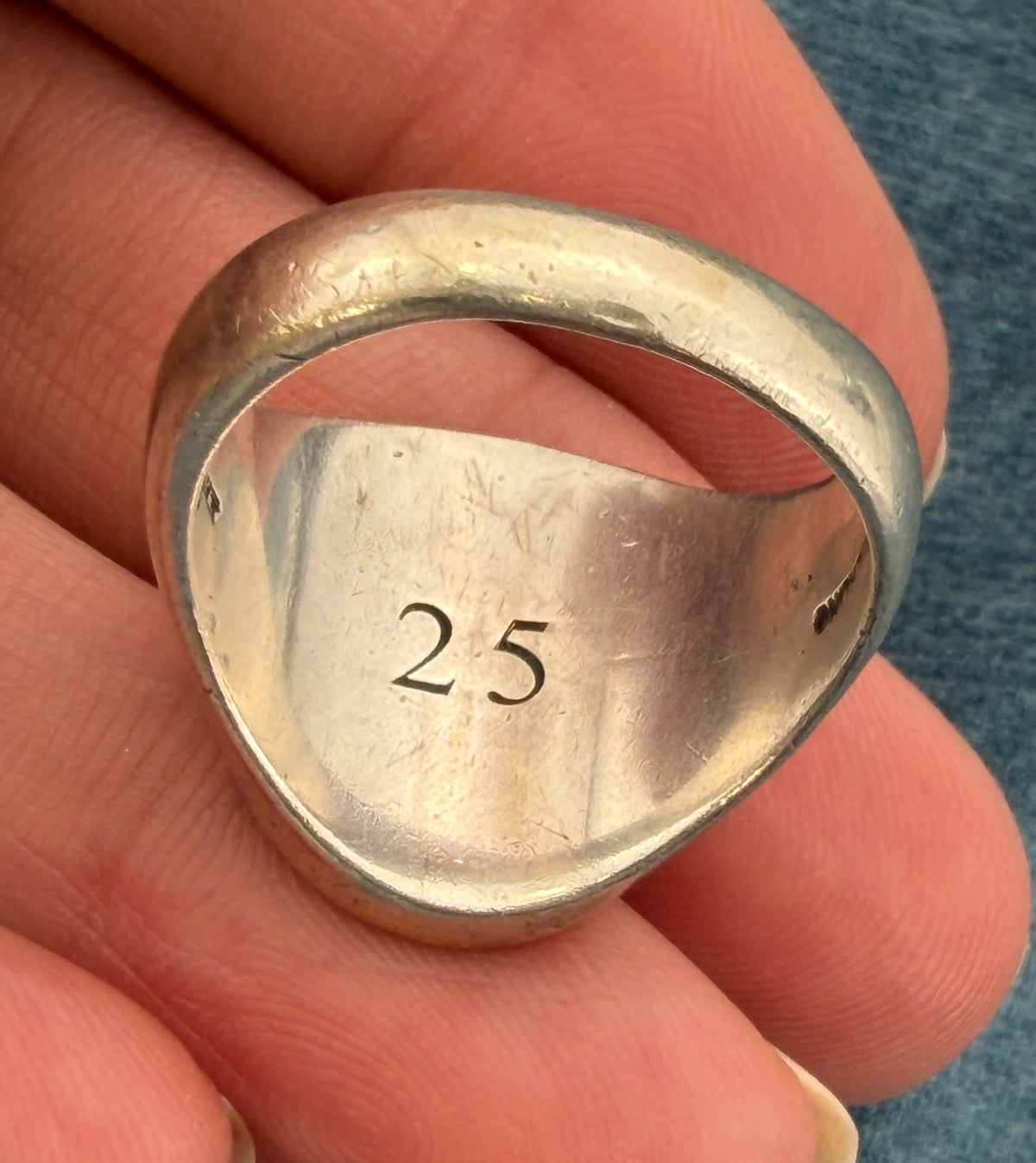 10k Yellow Gold Canadian Royal Coat of Arms in 925 Silver Ring. Antique 13g