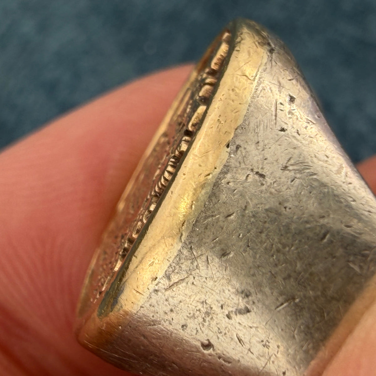10k Yellow Gold Canadian Royal Coat of Arms in 925 Silver Ring. Antique 13g