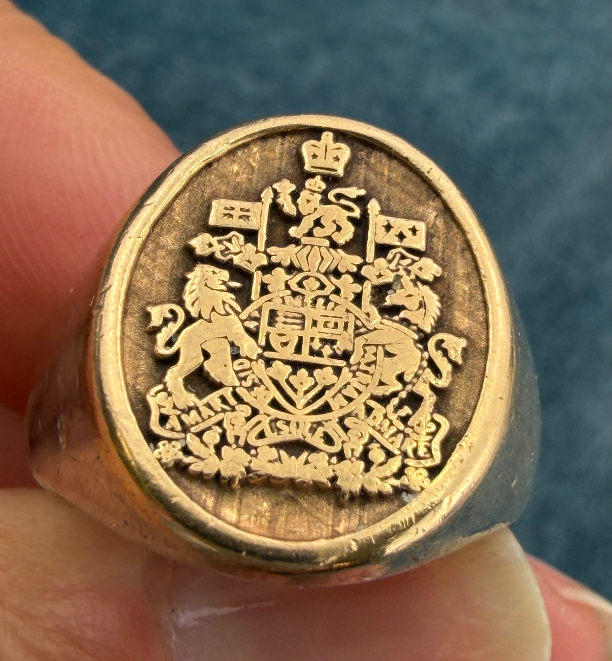 10k Yellow Gold Canadian Royal Coat of Arms in 925 Silver Ring. Antique 13g