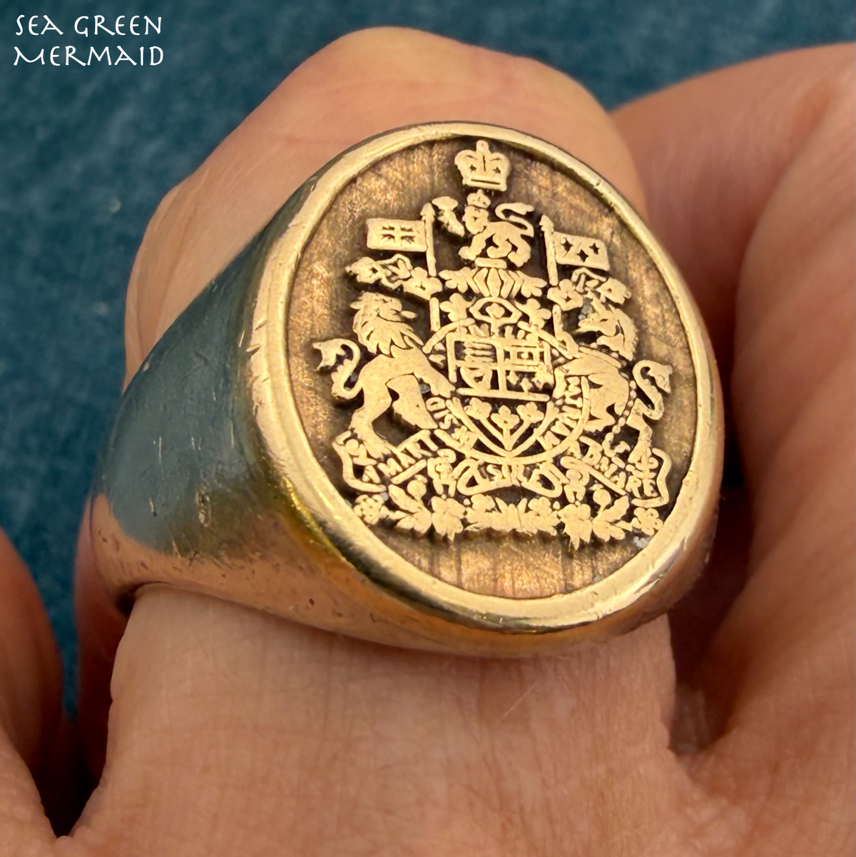 10k Yellow Gold Canadian Royal Coat of Arms in 925 Silver Ring. Antique 13g