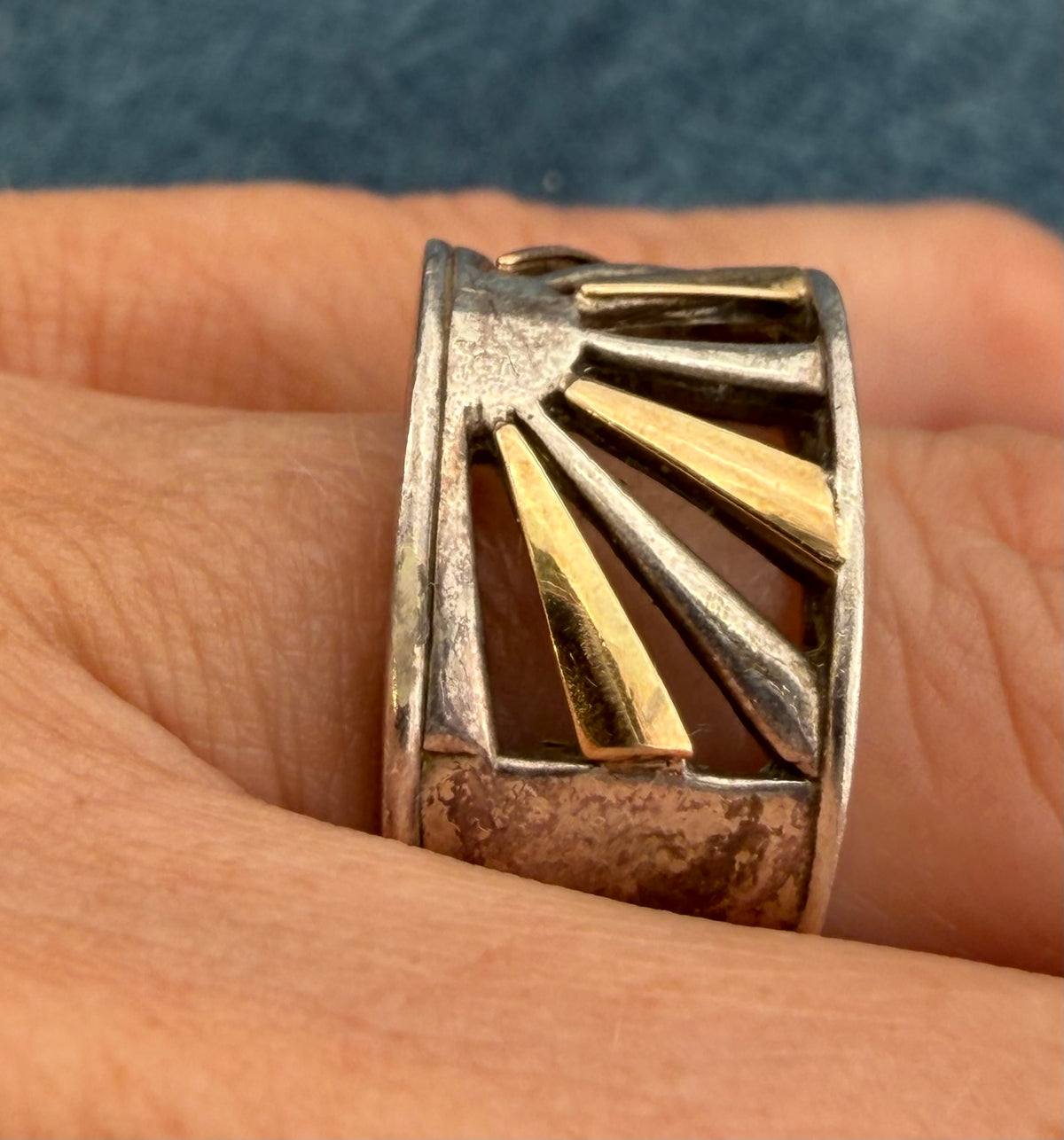 14k Yellow Gold + Sterling Silver Cut-Out Rising Sun Sunburst Ring