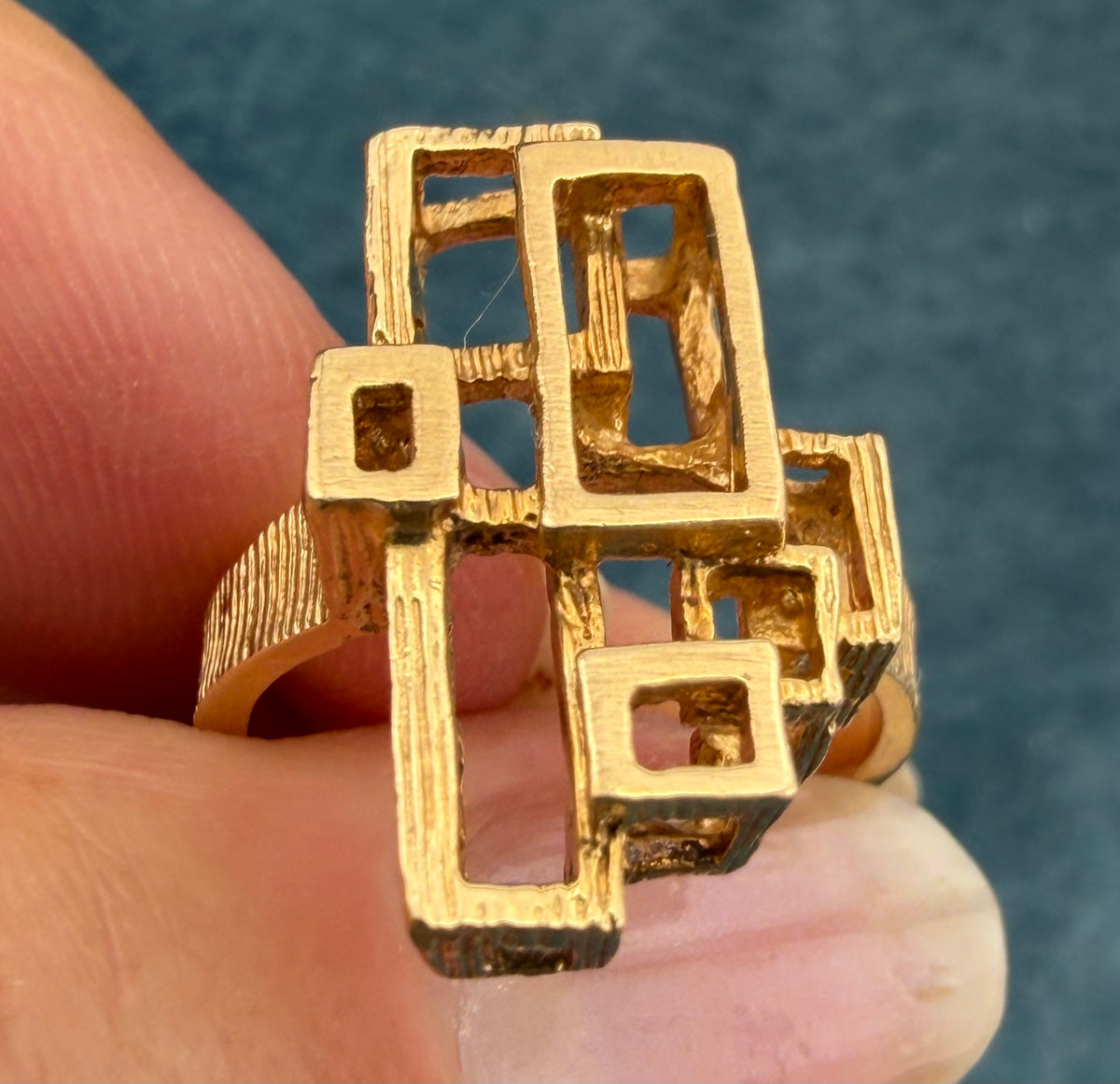 14k Yellow Gold Geometric 3-D MCM Modernist Ring. 0.8" Wide