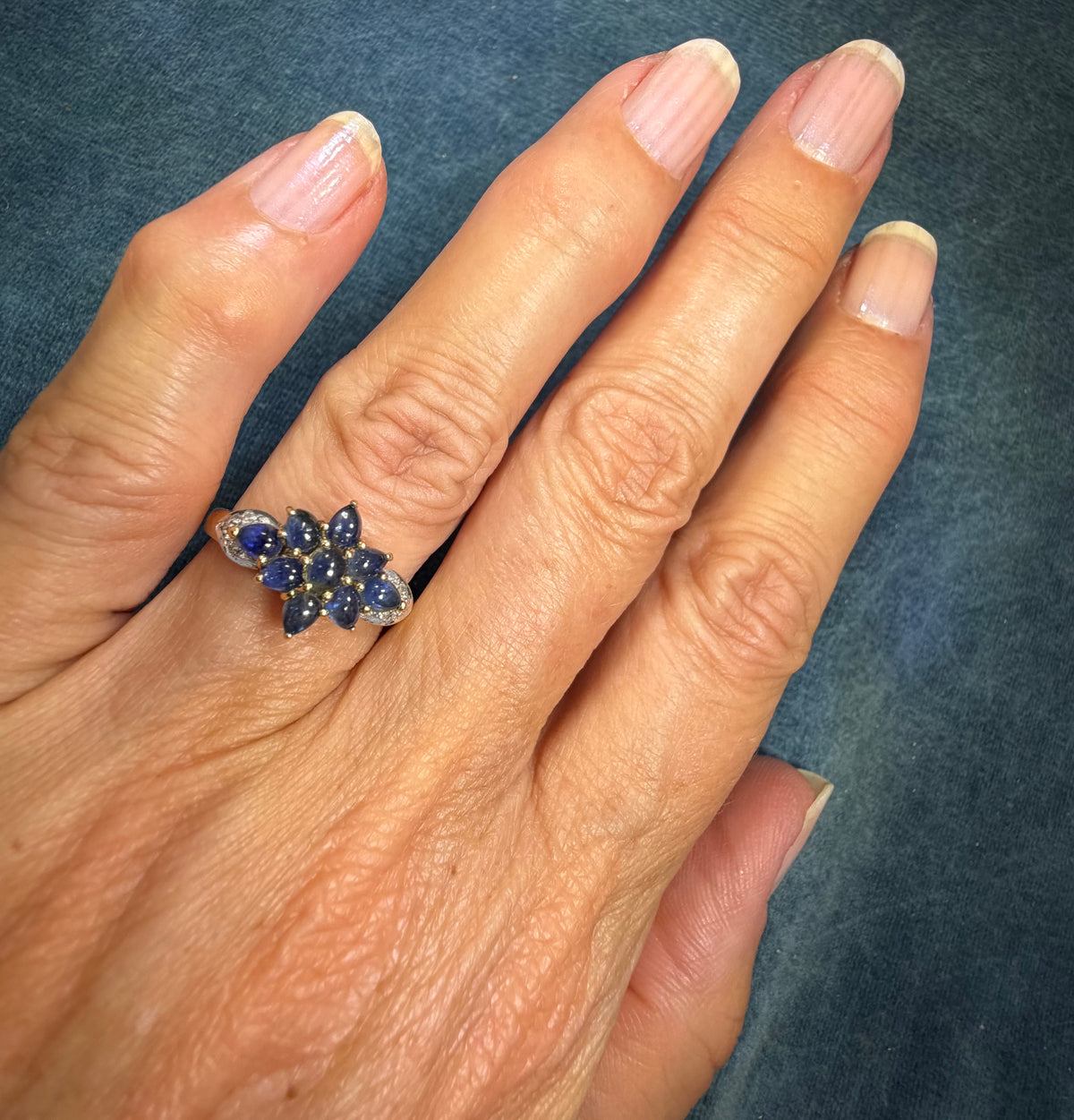 10k Yellow Gold Natural Blue Sapphire Cabochon Harem Ring w Diamonds