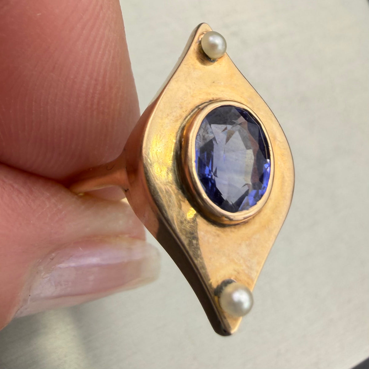 10k Yellow Gold Lab Purple Alexandrite Navette Ring w Pearls. Victorian 3/4"