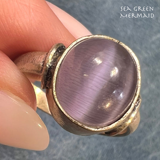 Lavender Cats Eye Cabochon Stone Ring in Silver *Video*