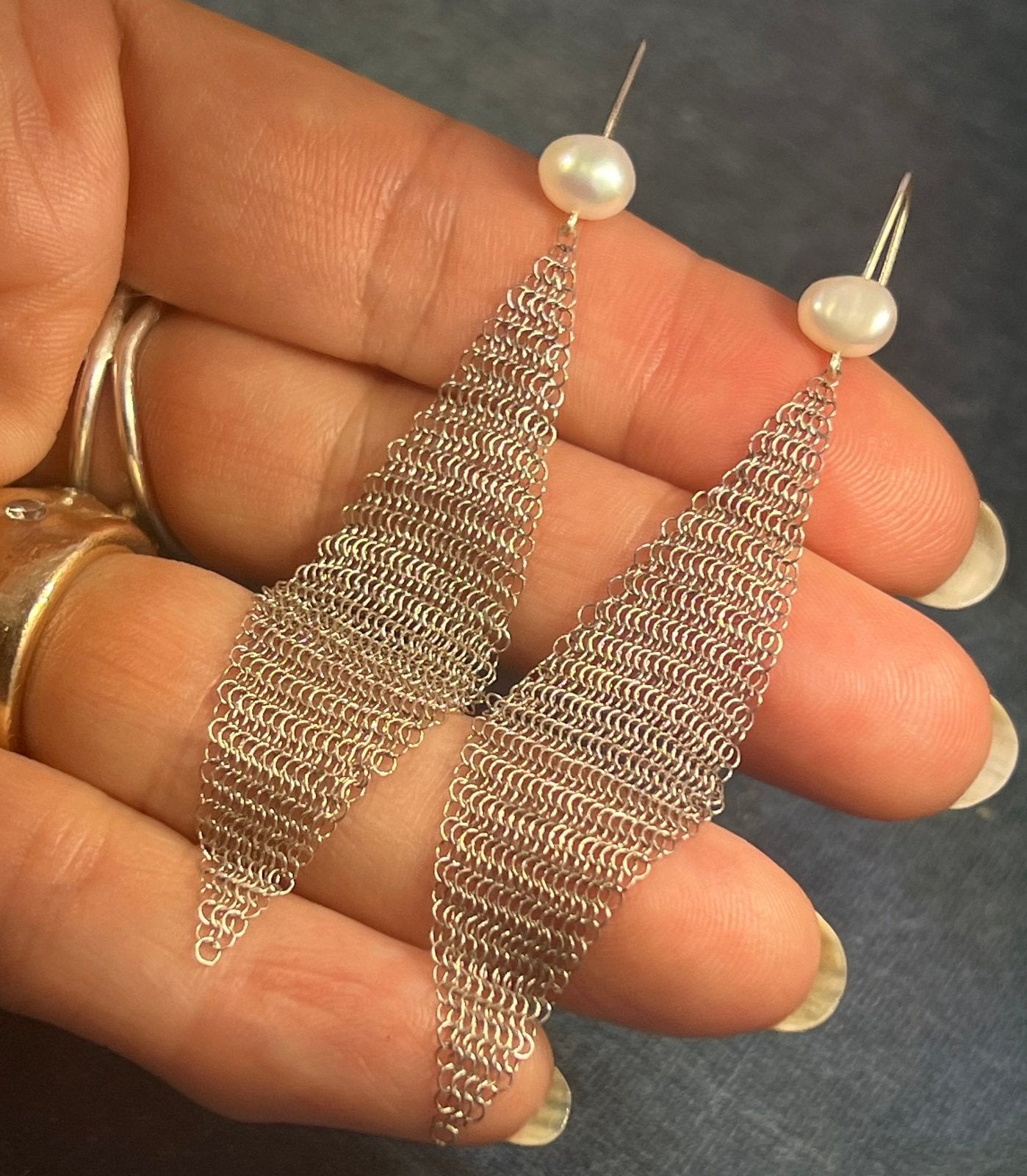 Mesh Scarf Earrings in 925 w Pearls. Stamped "T & Co."