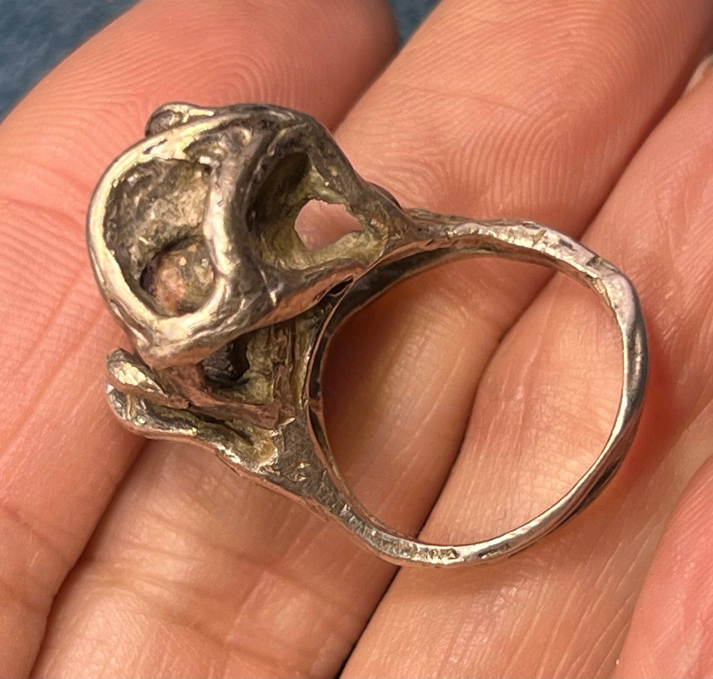 Mexican Jelly Boulder Opal Artisan Silver Ring. 0.9" Wide *Video*