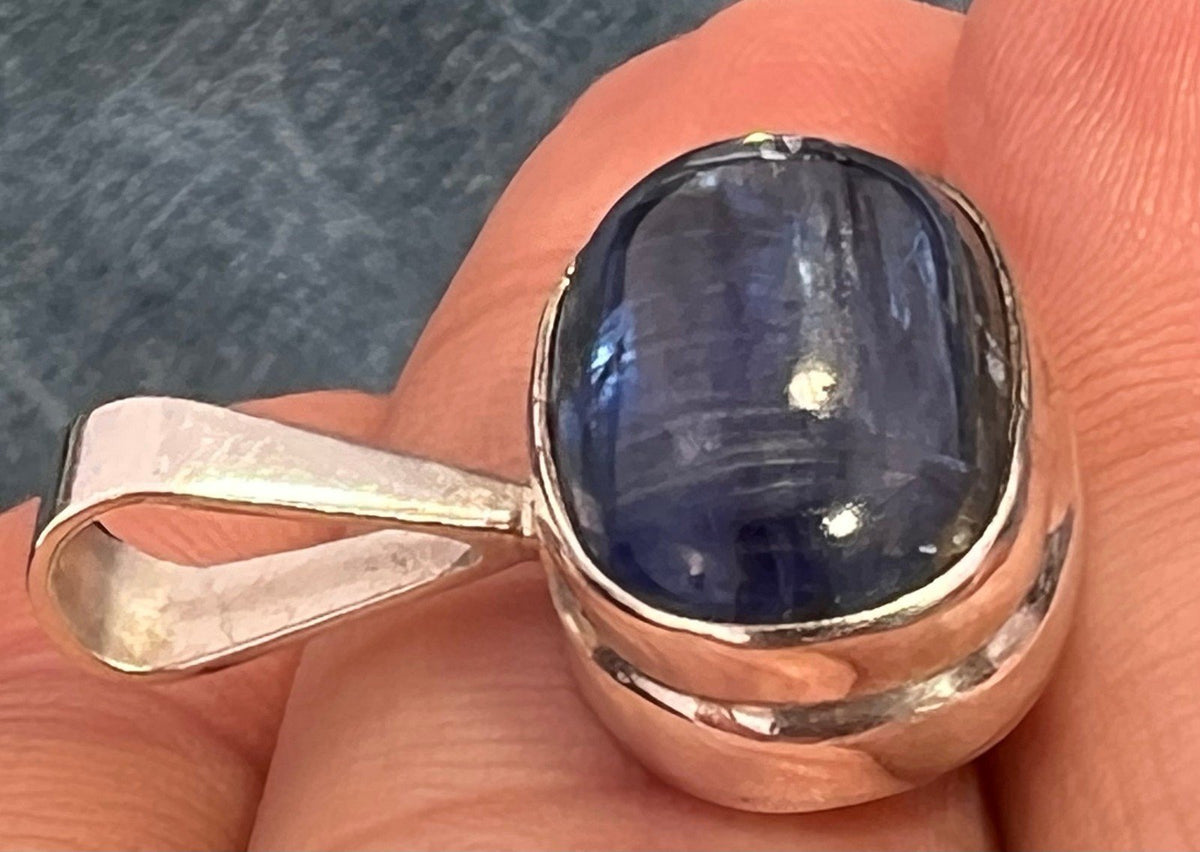 Natural Blue Sapphire Pendant in 925 Silver Bezel *Video*