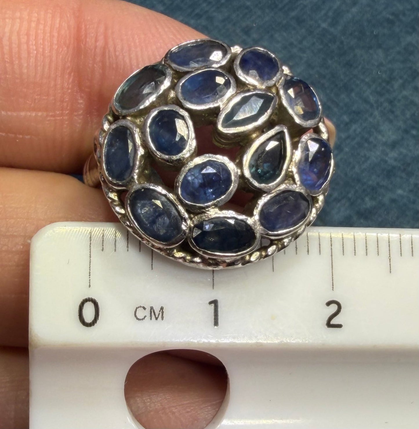 Natural Blue Sapphire "Sunburst" Harem Ring. 3/4"+ 6g *Video*