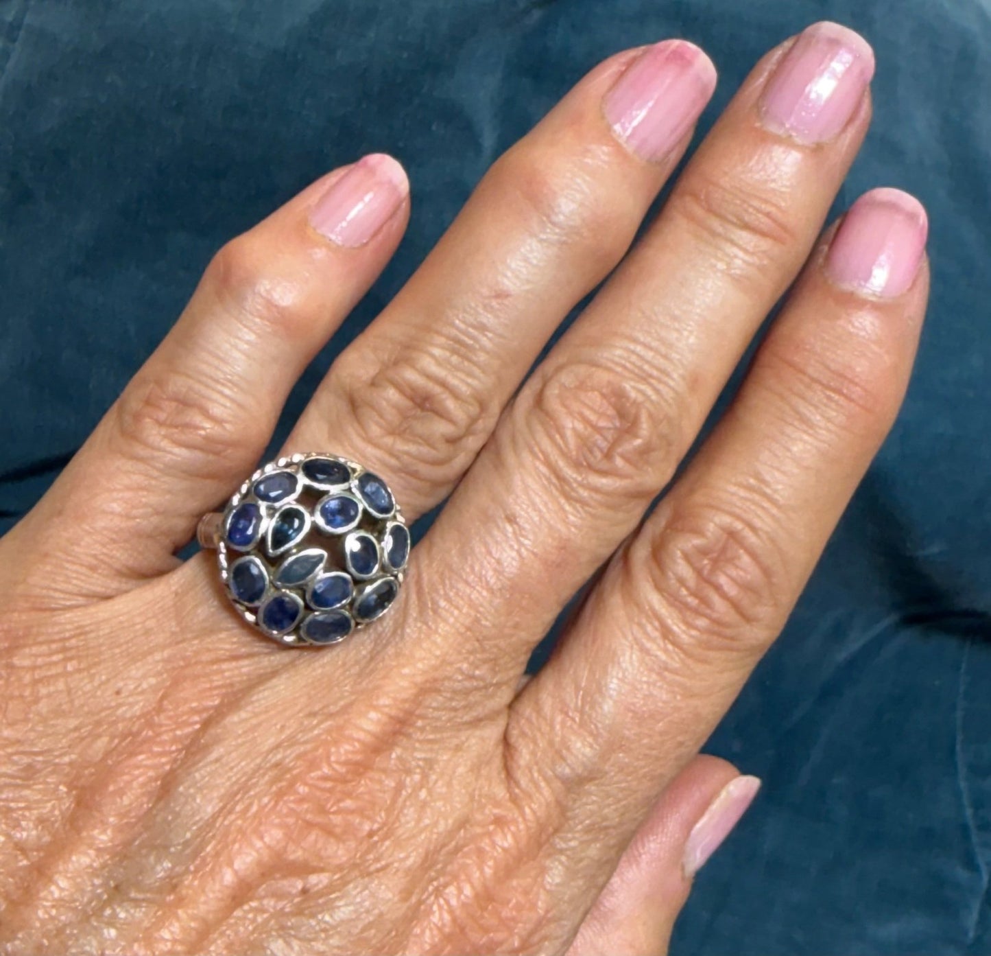 Natural Blue Sapphire "Sunburst" Harem Ring. 3/4"+ 6g *Video*